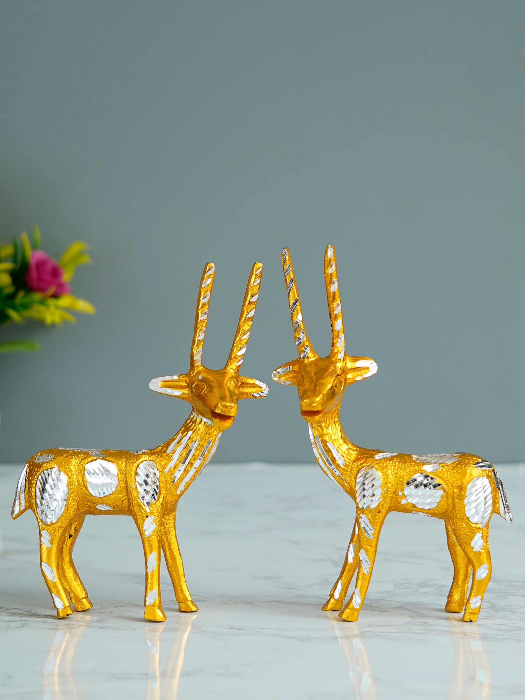 Set of 2 Engraved Golden Deer Handcrafted Decorative Metal Figurine 1