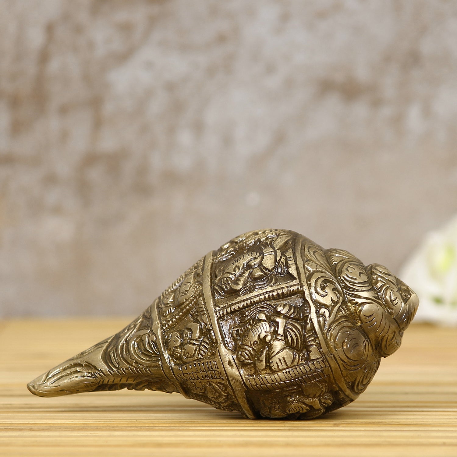 Golden Brass Auspicious Lord Ganesha Shankh/Conch