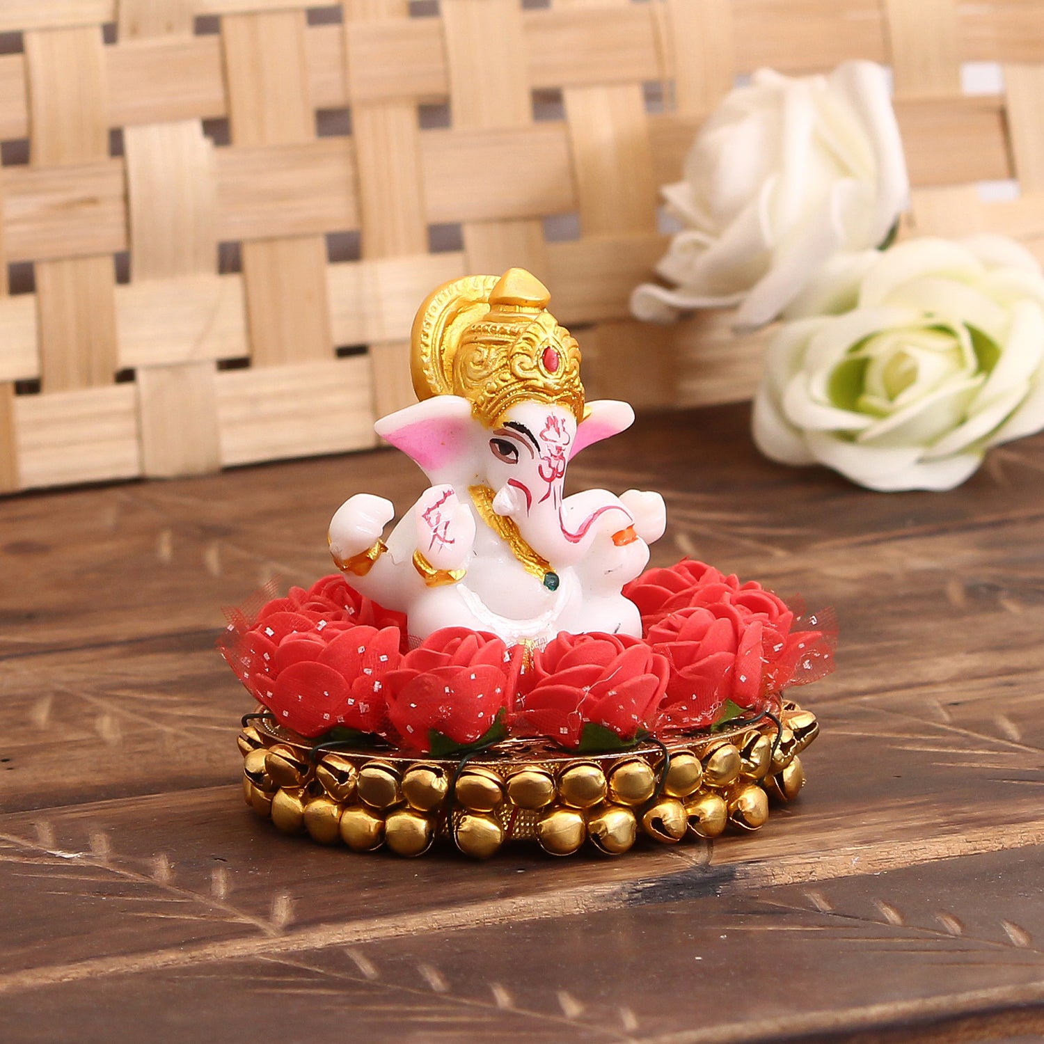 Polyresin Lord Ganesha Idol on Decorative Plate for Car Dashboard and Home