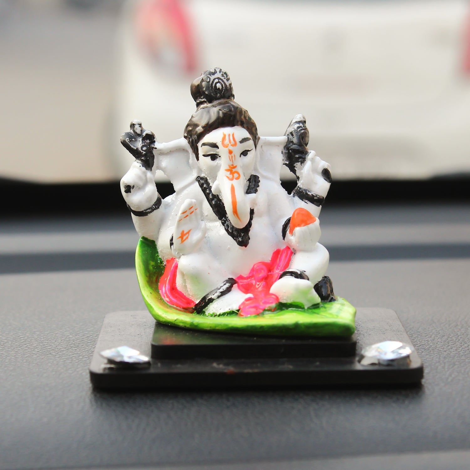 Decorative Lord Ganesha Idol For Car Dashboard, Home Temple, And Office Desks