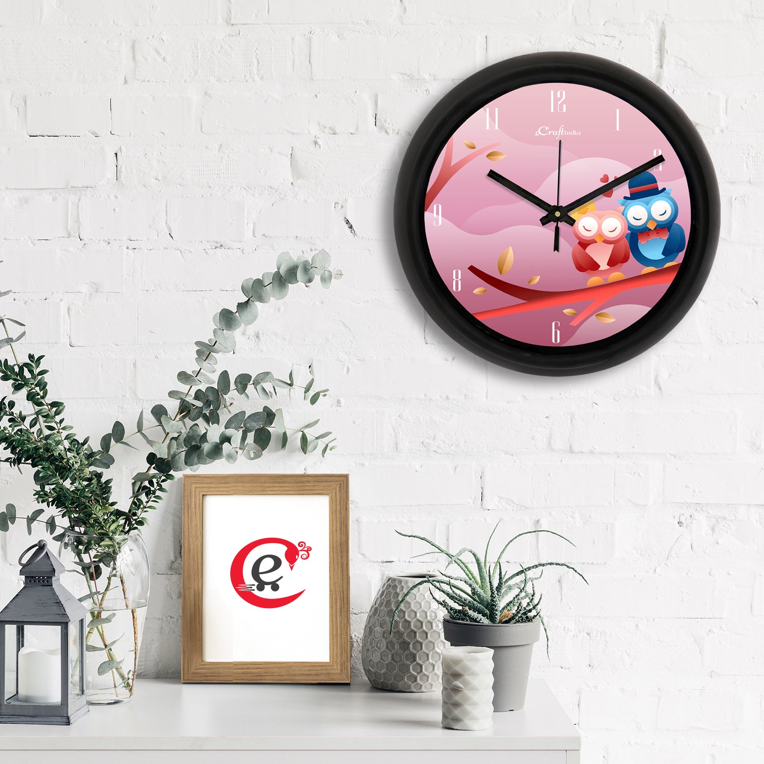 "Owl Couple"Designer Round Analog Black Wall Clock 1