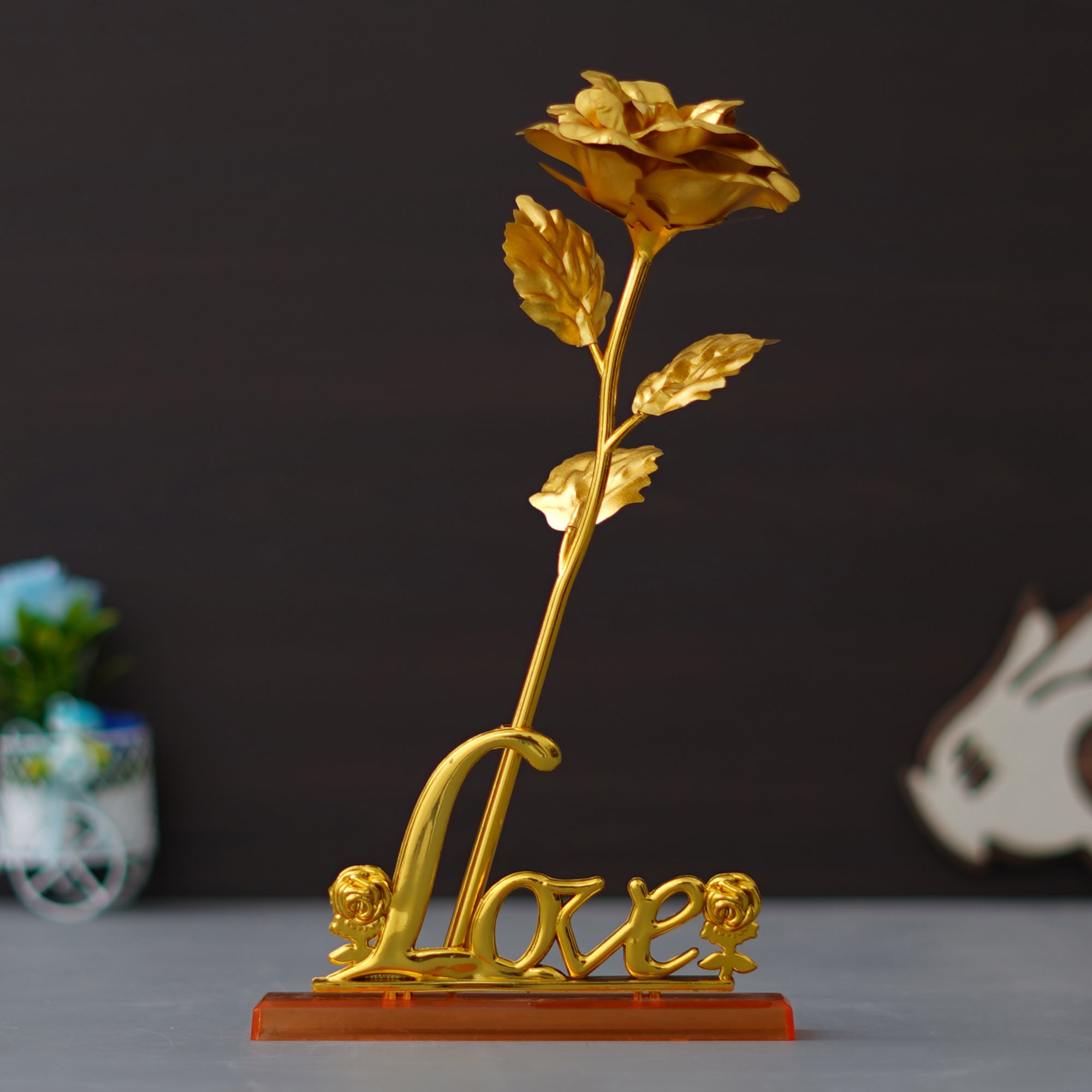 Valentine Combo of Love Golden Rose Table Decor Gift Set Showpiece, Bride Kissing Groom Romantic Polyresin Decorative Showpiece 1