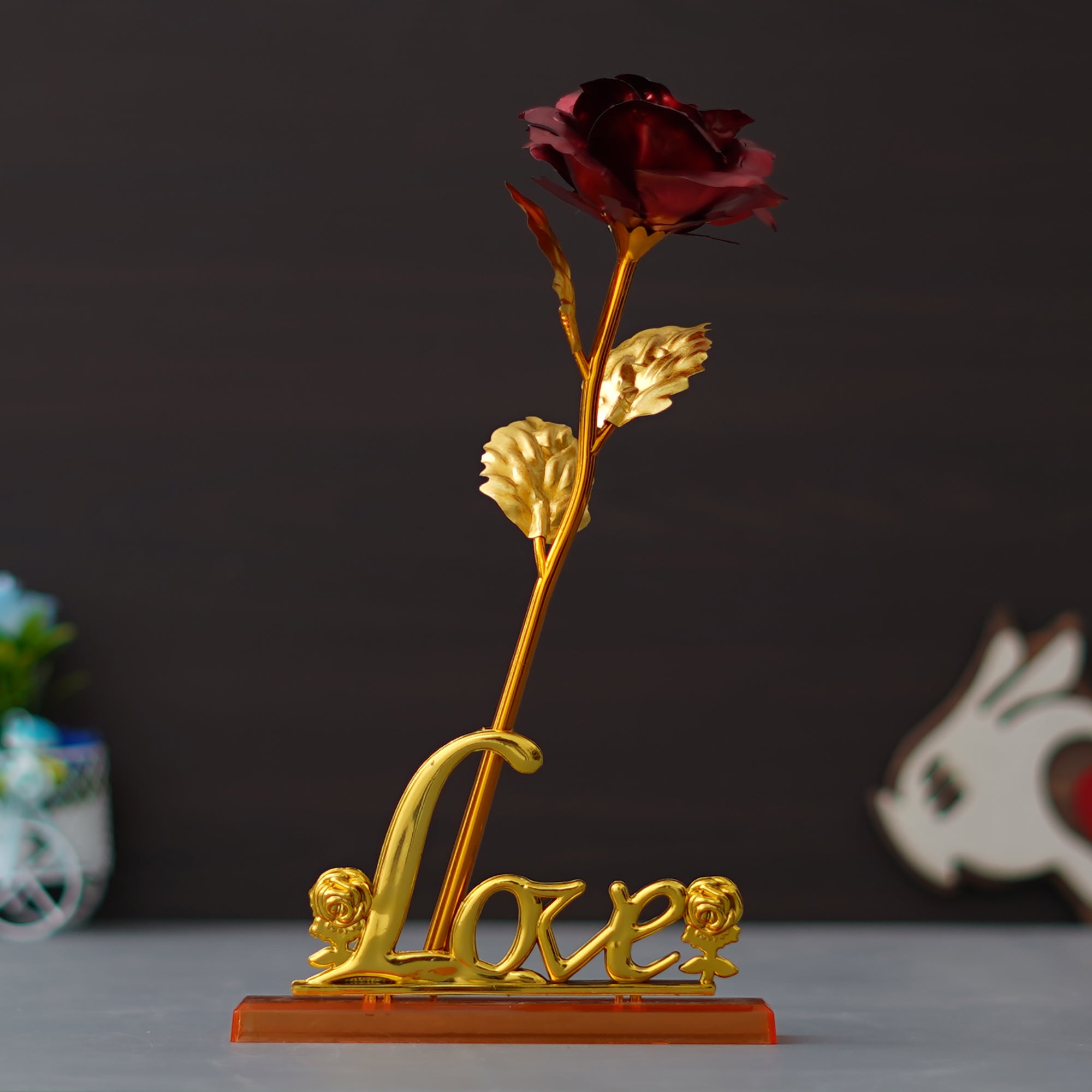Valentine Combo of Love Golden Red Rose Table Decor Gift Set Showpiece, Bride Kissing Groom Romantic Polyresin Decorative Showpiece 1