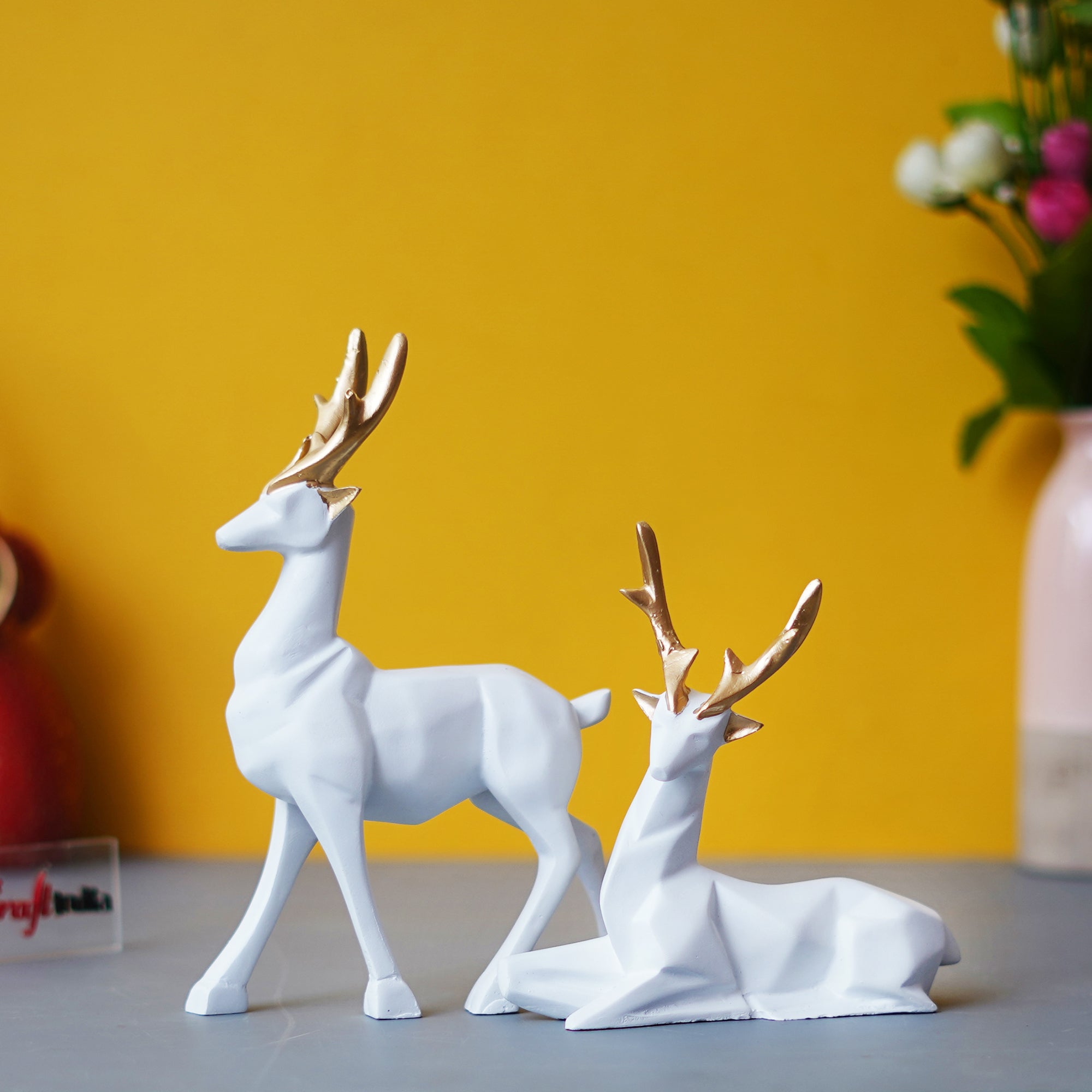 Set of 2 Golden & White Reindeer Statues Animal Figurines Decorative Showpieces 1