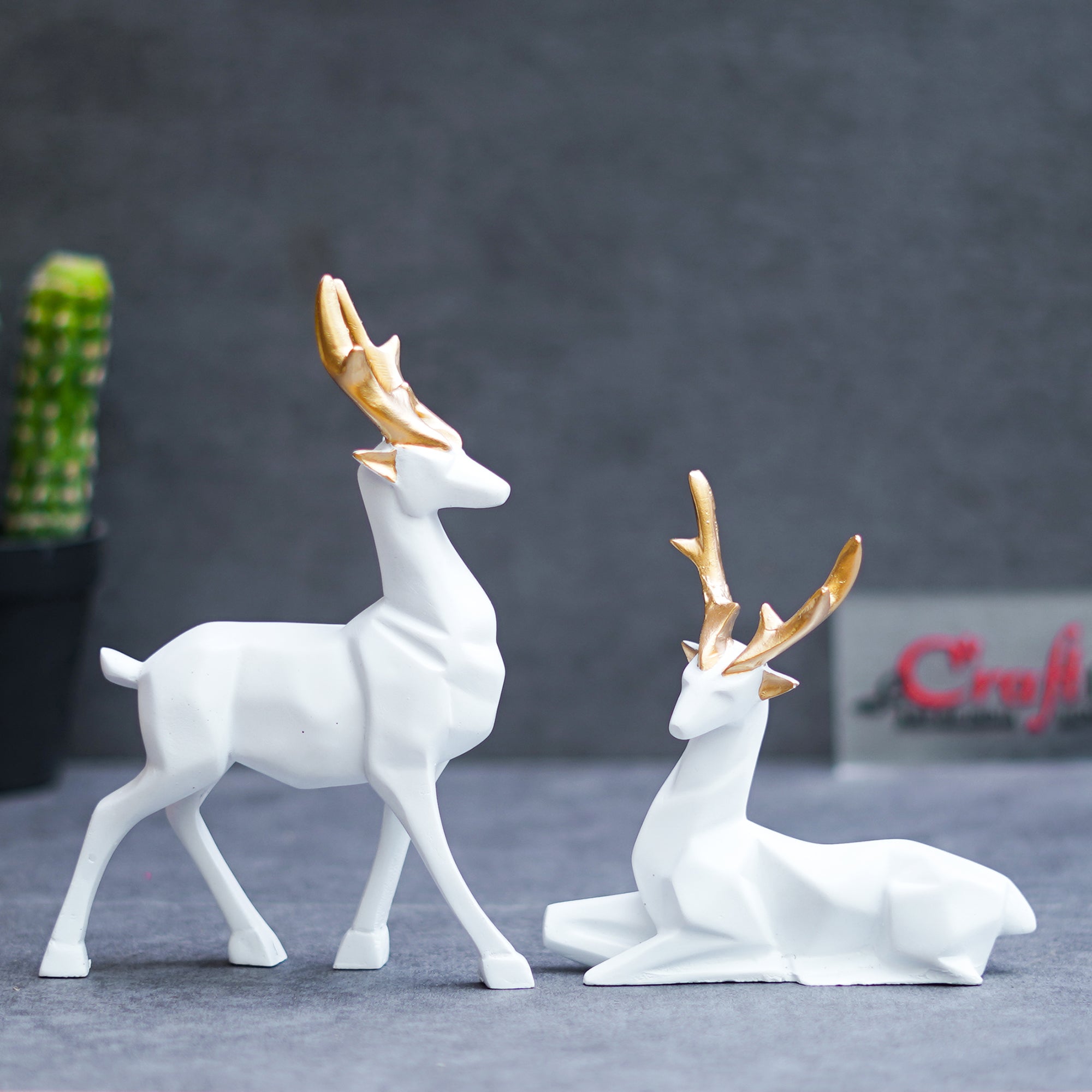 Set of 2 Golden & White Reindeer Statues Animal Figurines Decorative Showpieces 4