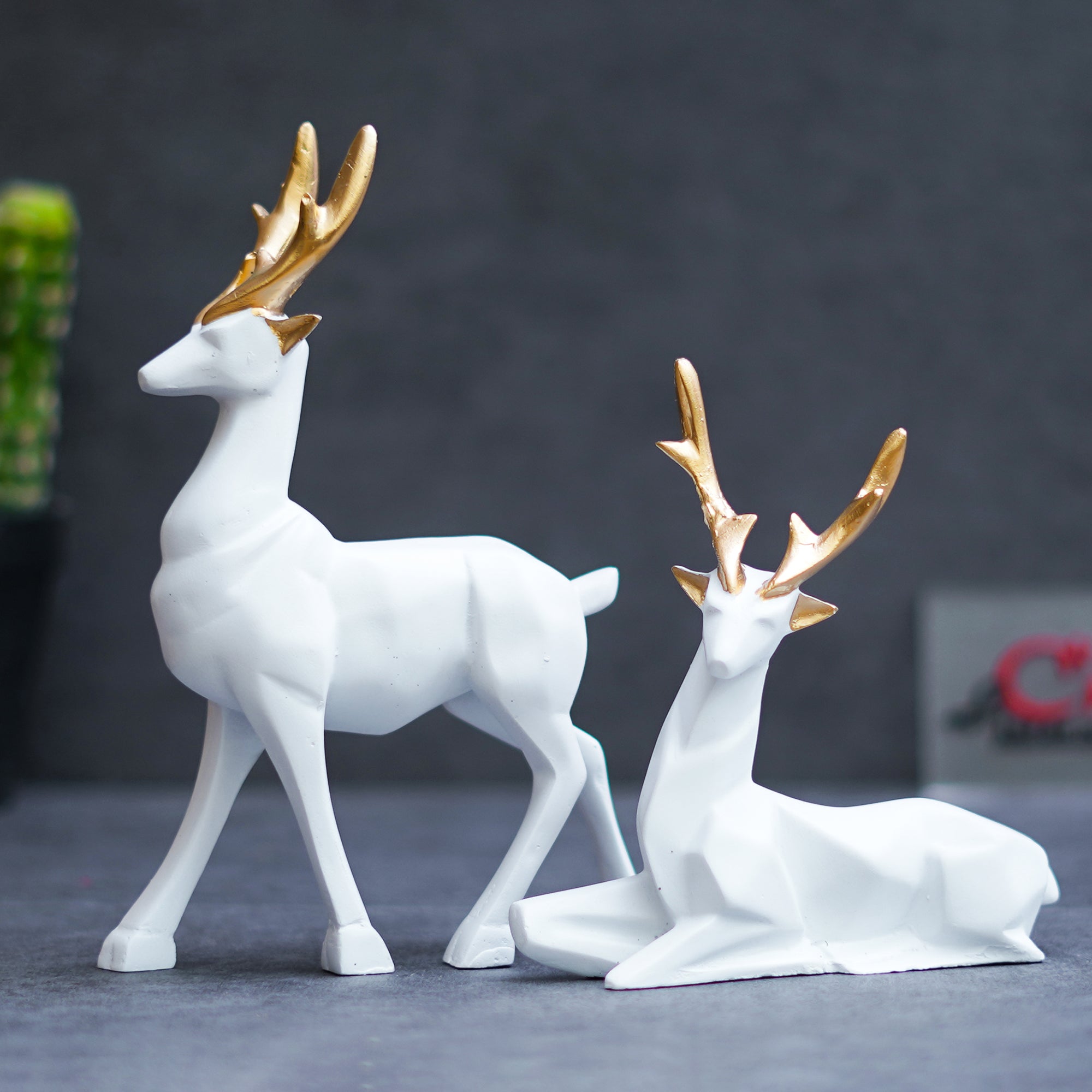 Set of 2 Golden & White Reindeer Statues Animal Figurines Decorative Showpieces 5