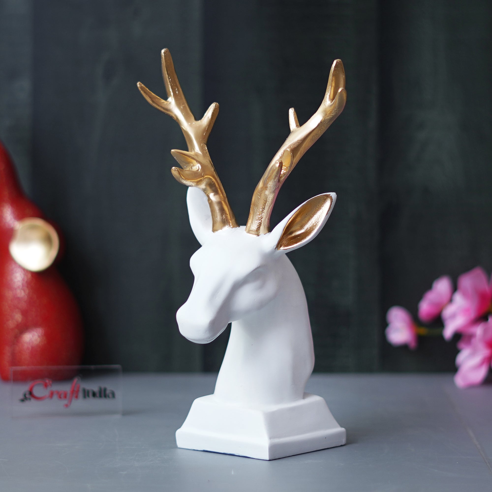 White Polyresin Reindeer Head Statue with Golden Antlers Animal Showpiece