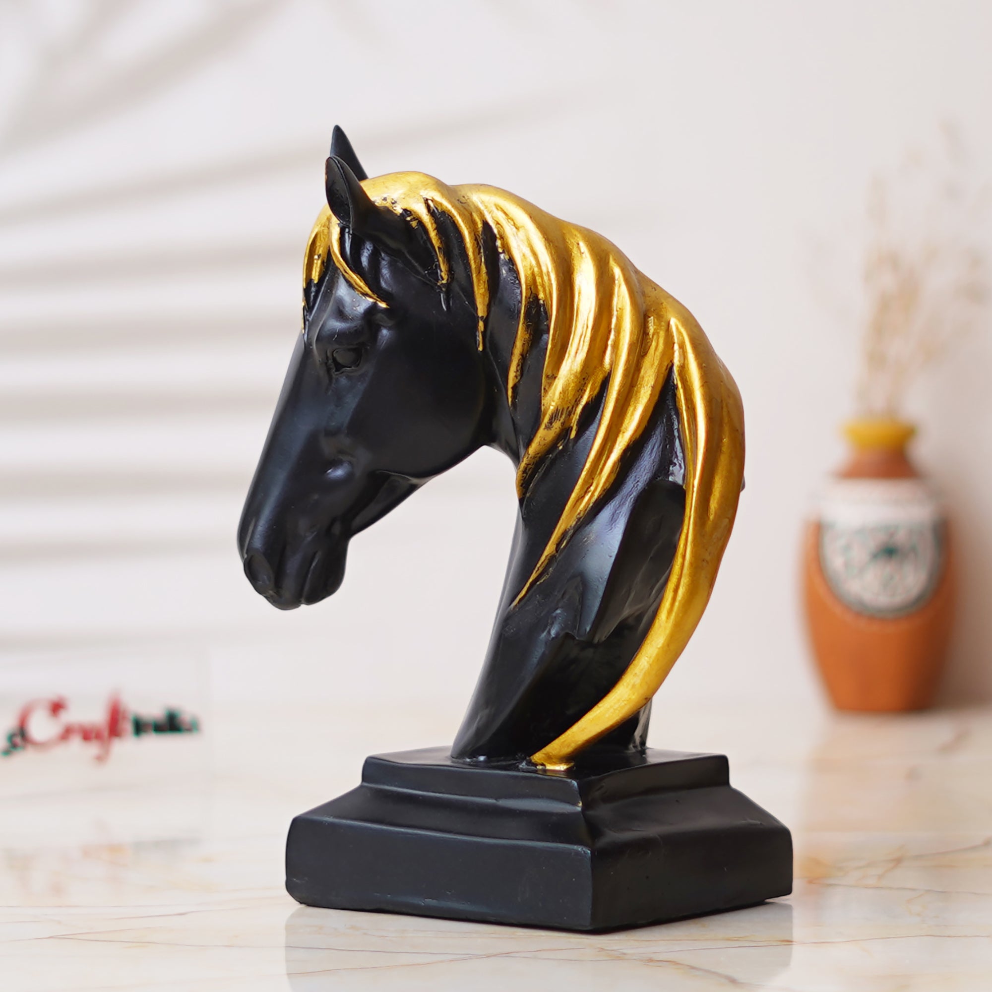 Black Horse Head Statue with Golden Hair Animal Figurine Showpiece 4