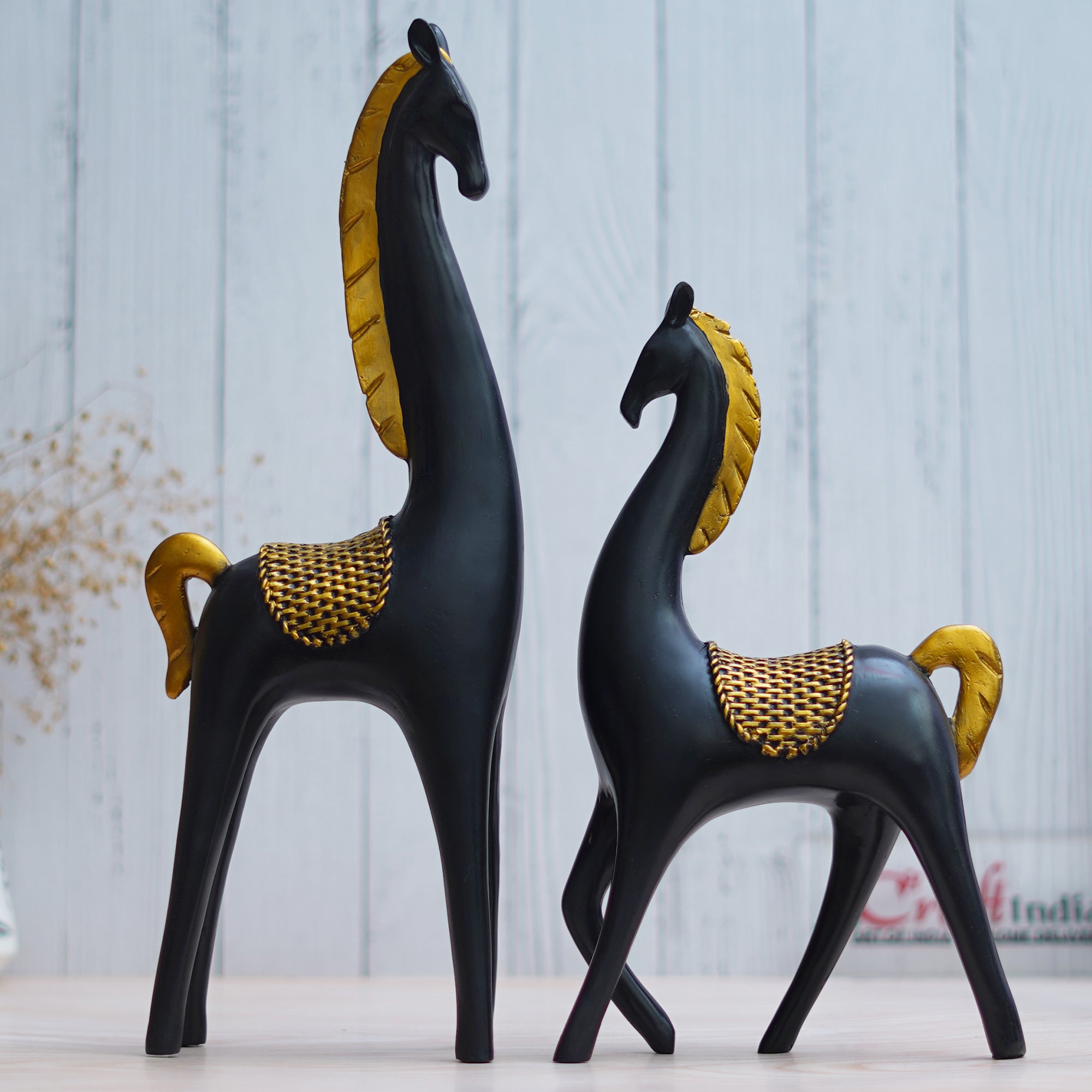 Set of 2 Black Horse Statues with Golden Hair Decorative Animal Figurines 1