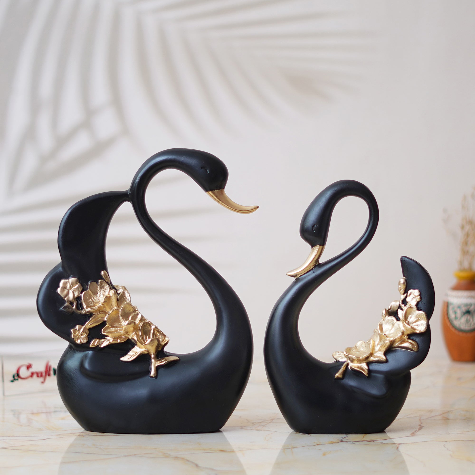 Black and Golden Polyresin Lovely Swan Couple Statue Decorative Showpiece