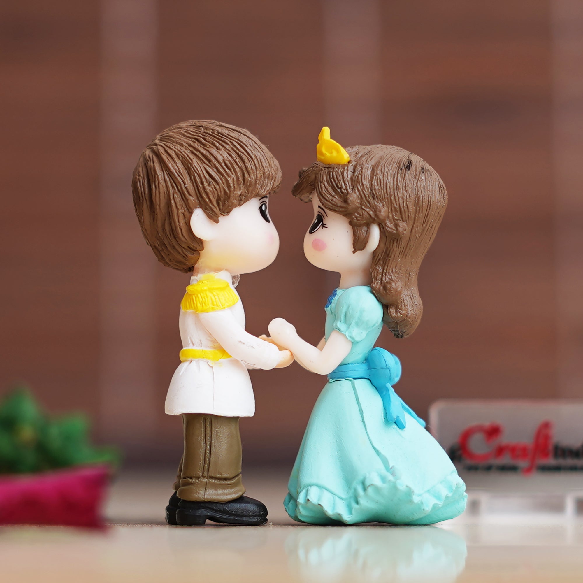 Prince & Princess Couple Statue Valentine's Day Showpiece 1