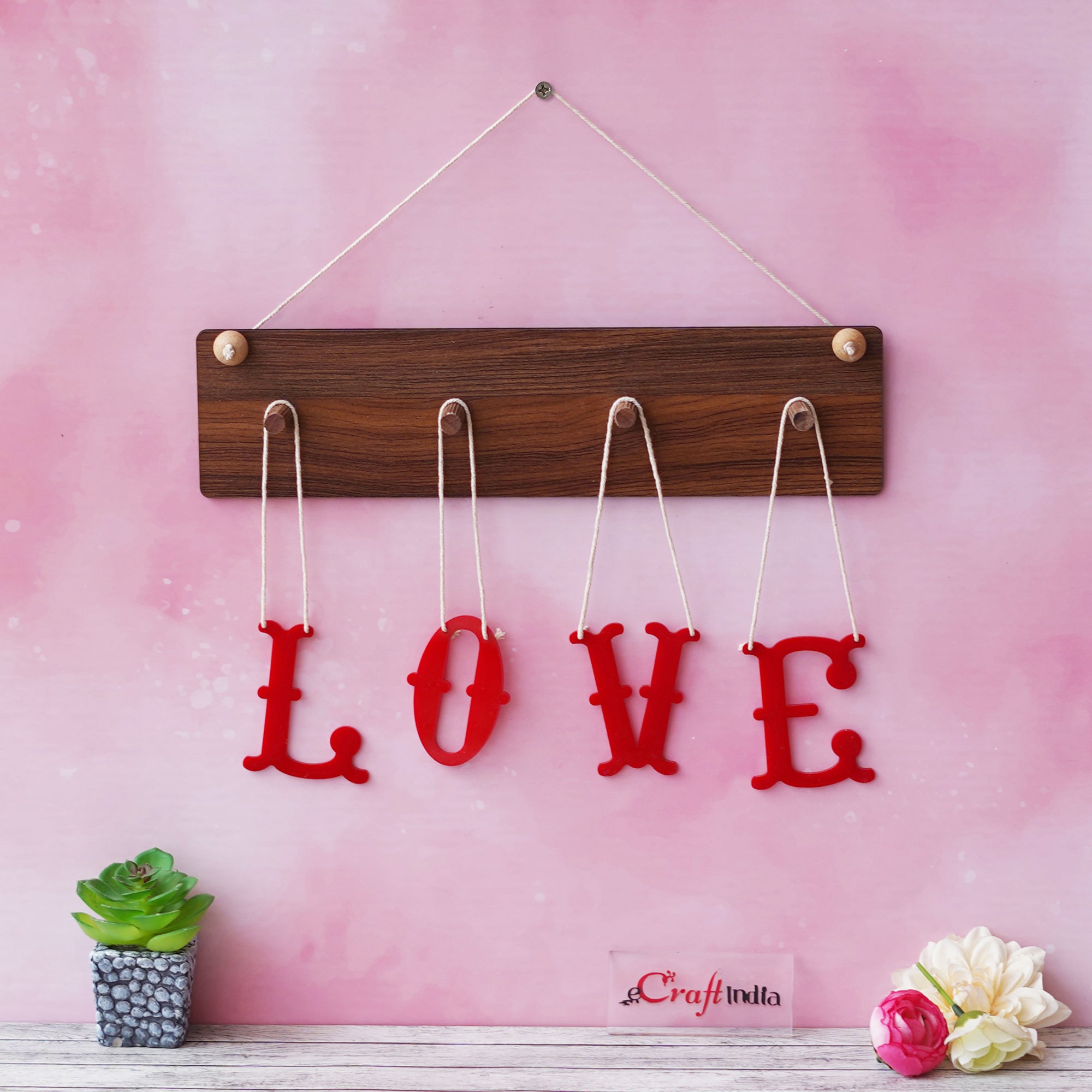 Brown & Red "LOVE" Sign Wooden Wall Hanging Showpiece 1