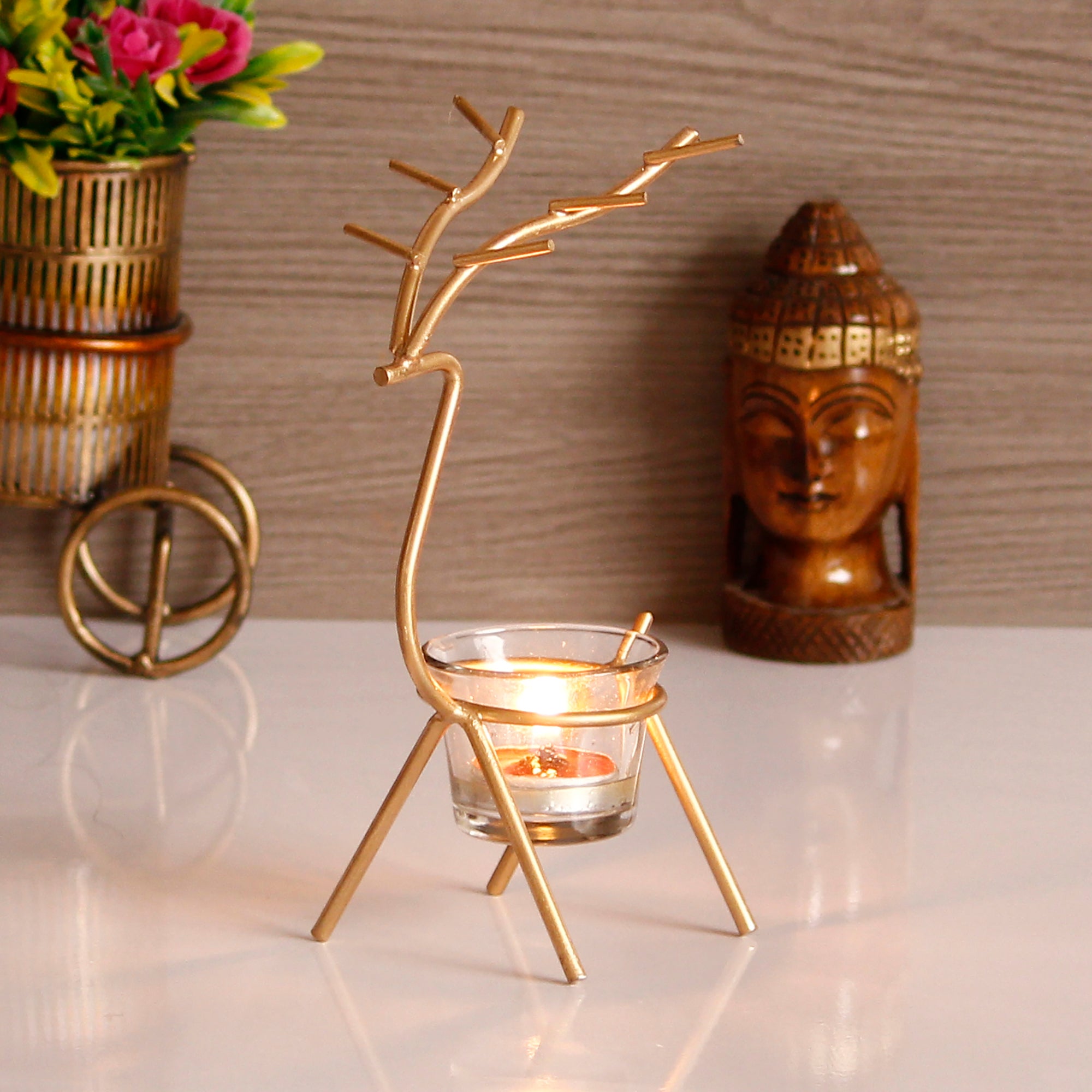 Deer Shape Decorative Handcrafted Metal Golden tea light candle holder