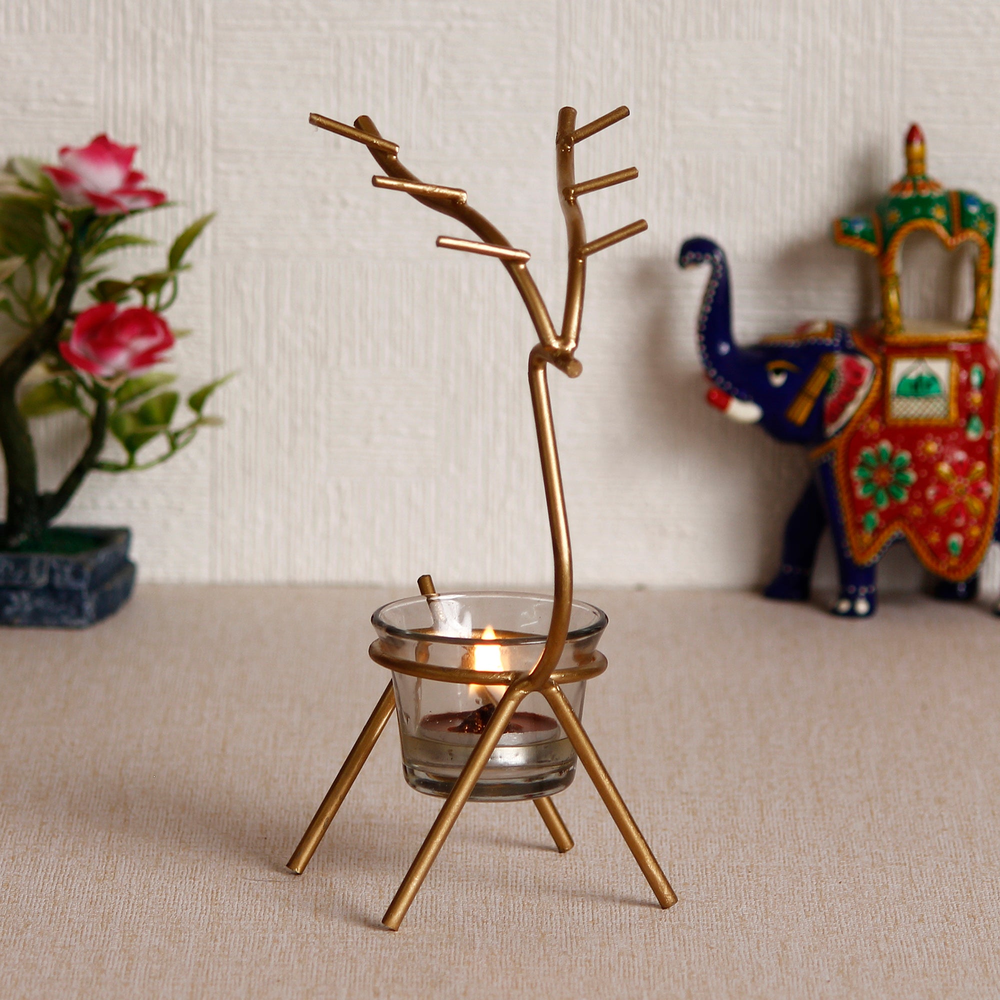 Deer Shape Decorative Handcrafted Metal Golden tea light candle holder 1