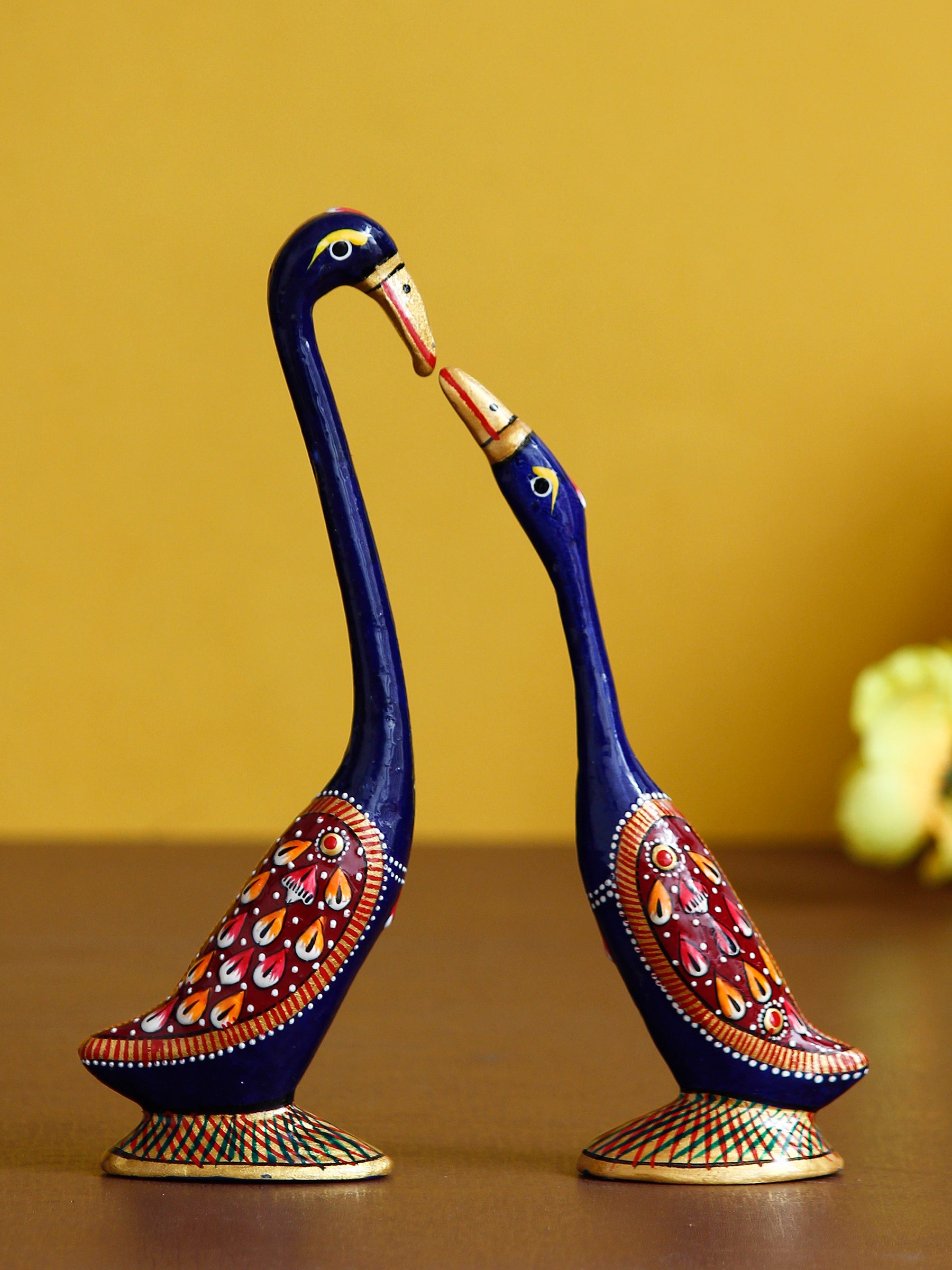 Red and Blue Metal Loving Swan Couple Showpiece 1