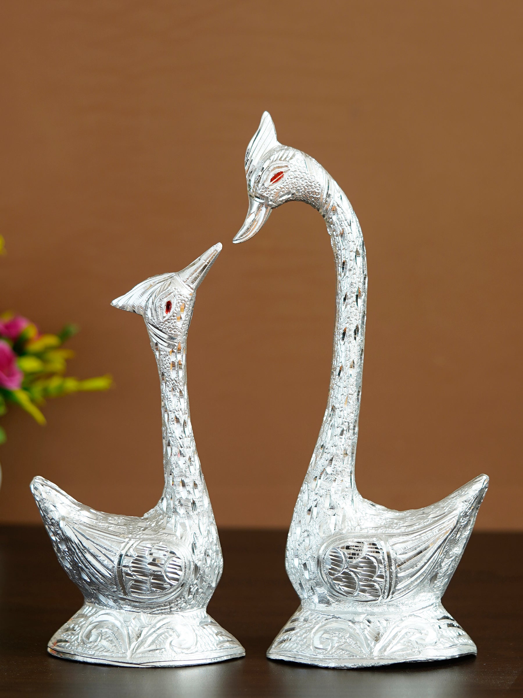 12 Inch Silver Kissing Swan Couple Handcrafted Decorative Figurine