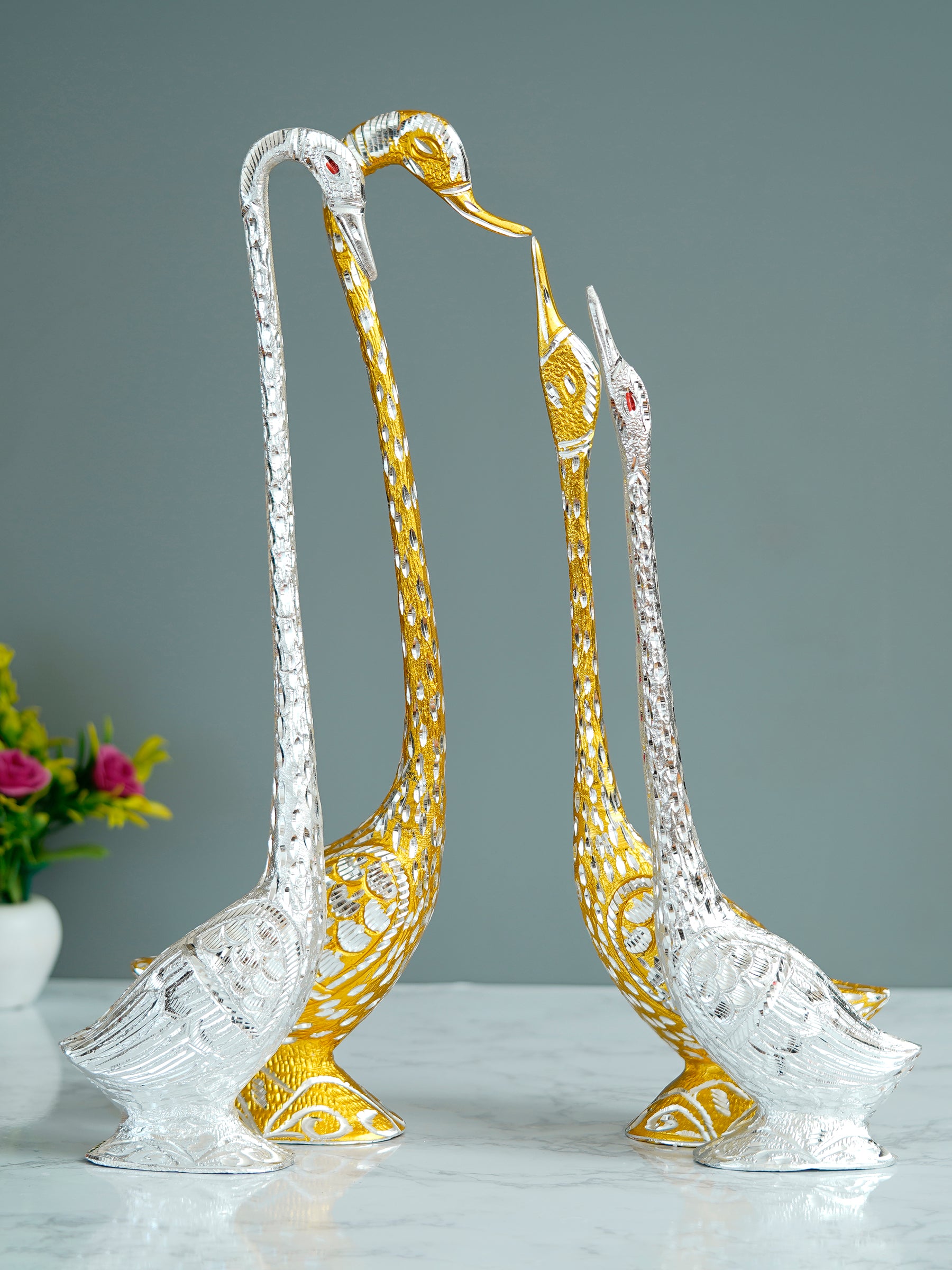 Set Of Two Golden And Silver Kissing Swan Couple Handicrafted Decorative Figurine 1