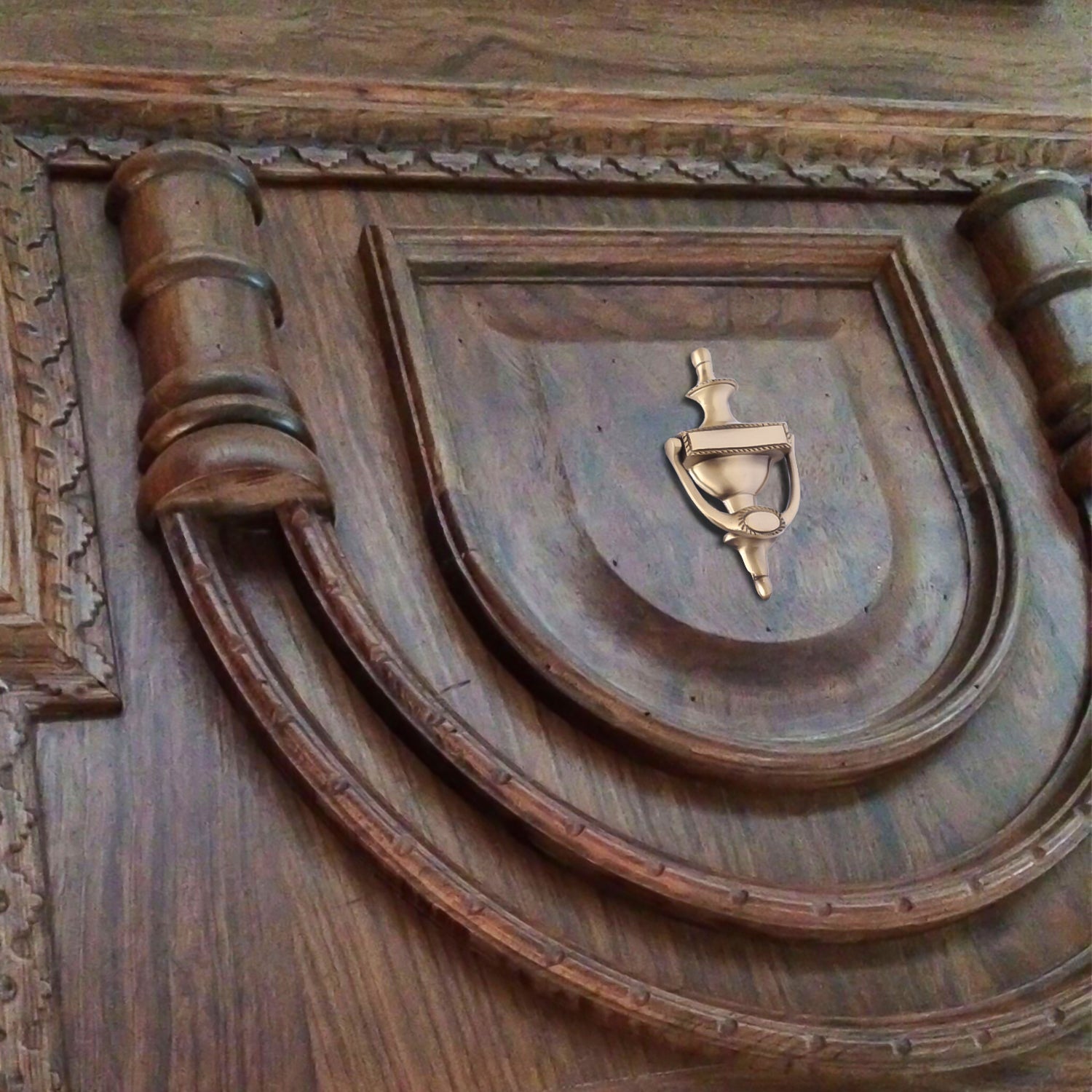 Brass Premium Door Knocker 2