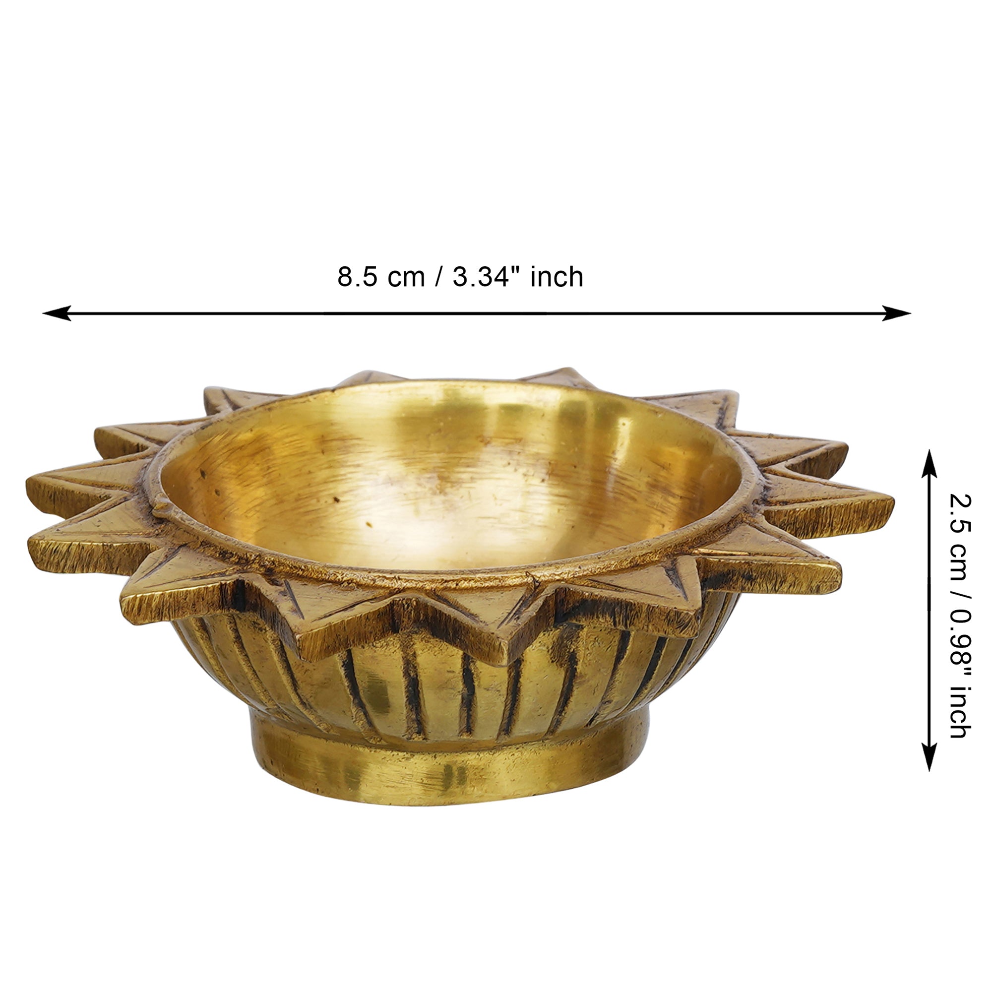 eCraftIndia Set of 4 Golden Sun Shaped Decorative Brass Diyas 3