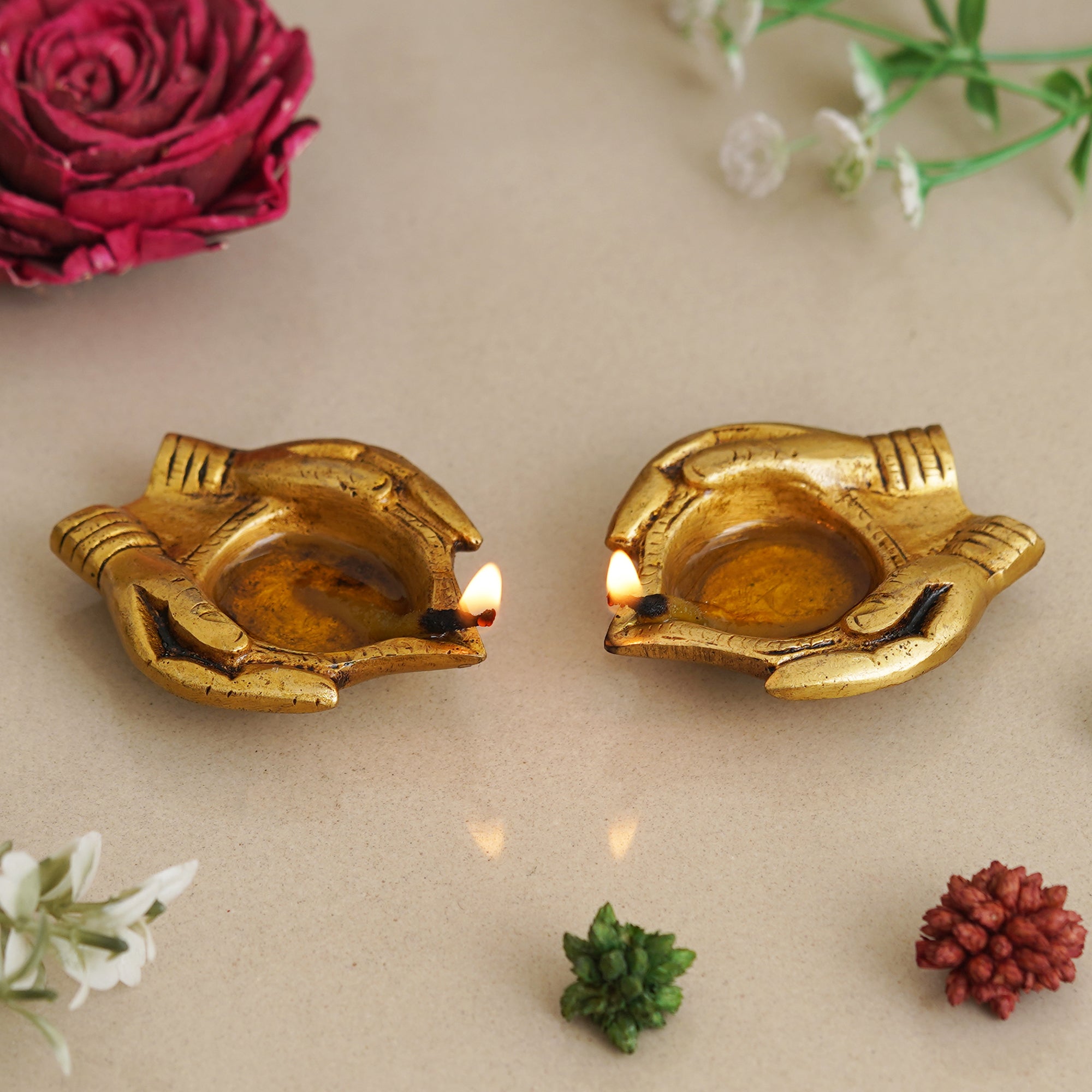 eCraftIndia Set of 2 Lady Hand Holding Ethnic Designer Golden Handcrafted Brass Diyas 1