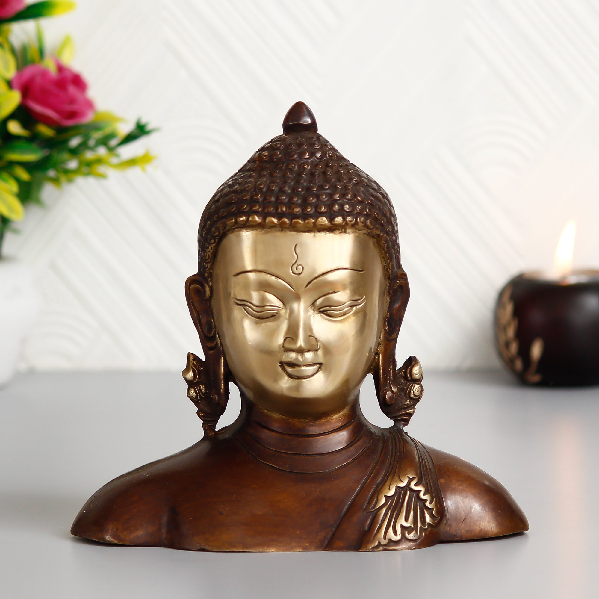 Meditating Buddha Brass Antique Decorative Figurine