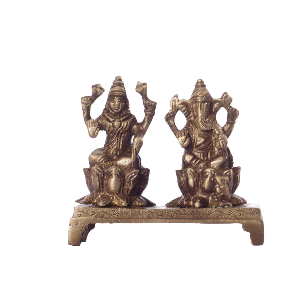 Brass Laxmi Ganesha Idols On Lotus Base 1