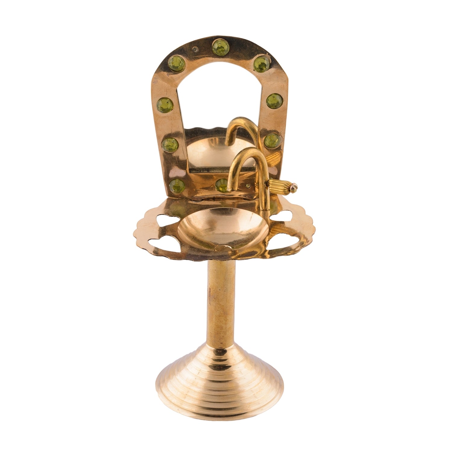 Brass Antique Wash Basin Showpiece