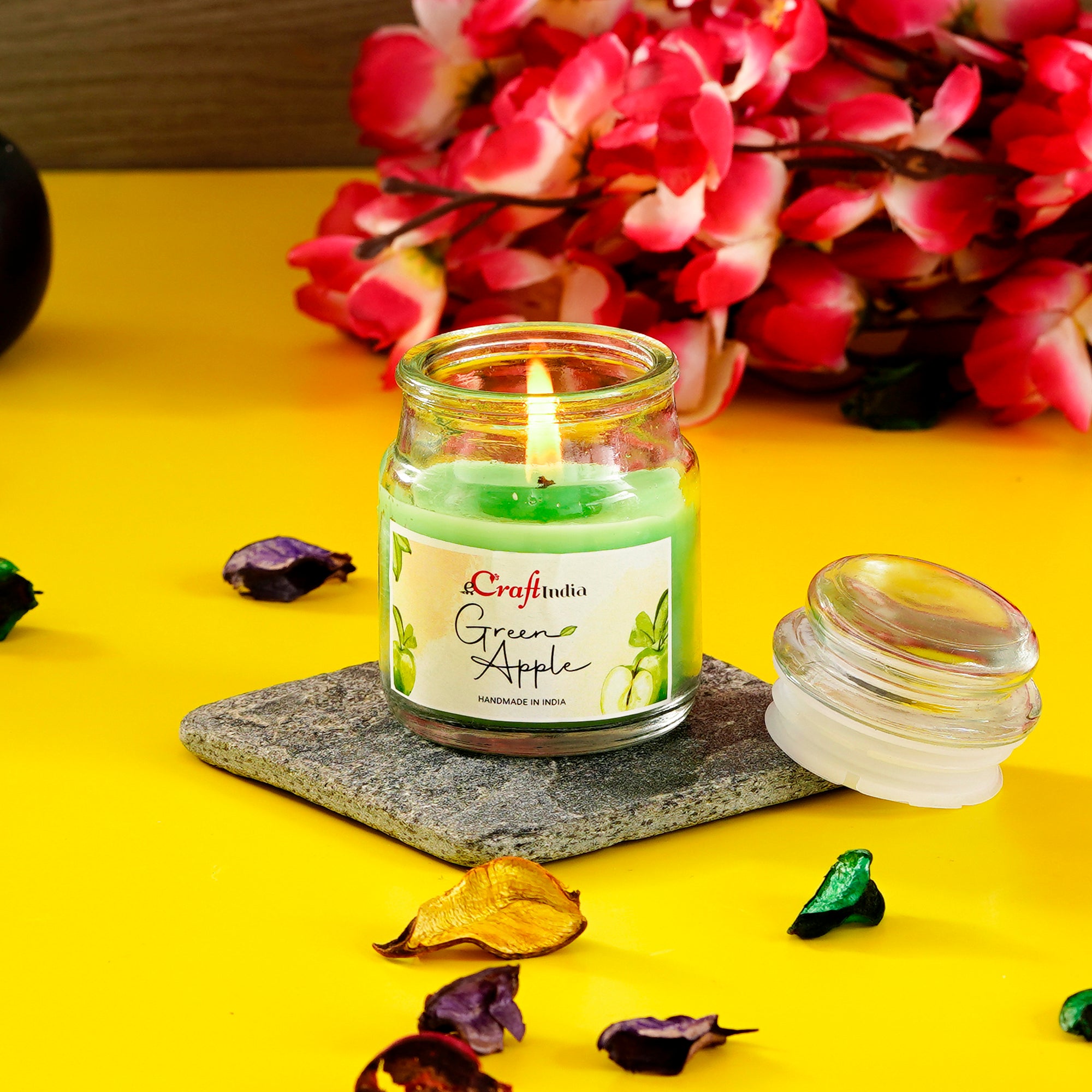 Green Apple Scented Jar Candle 1