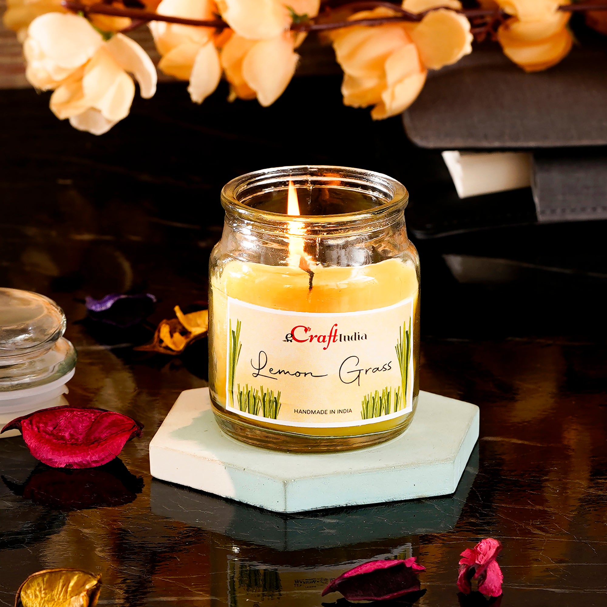 Lemongrass Scented Jar Candle