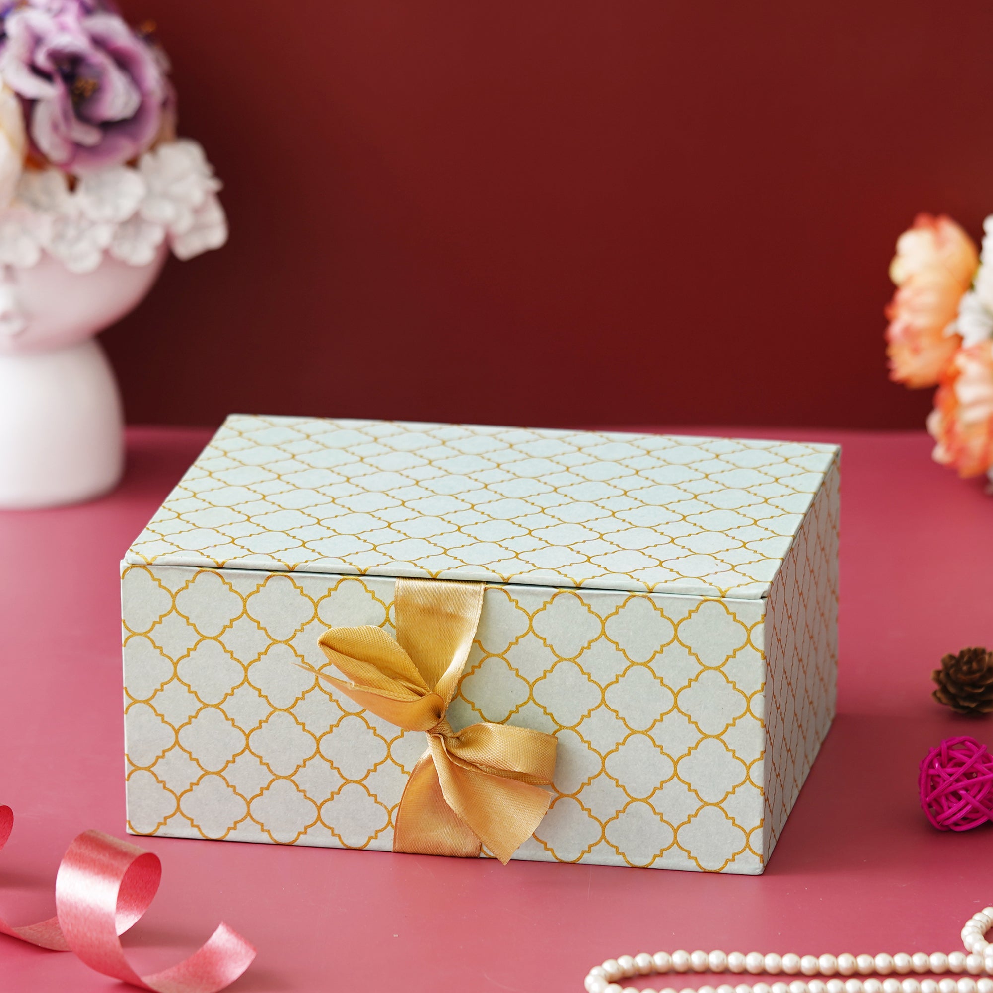 eCraftIndia The Harmony Gift Hamper - Goddess Lakshmi and Lord Ganesha Idols, Golden Lotus Shape Decorative Diya, 4 Jars of Nazarana Mix, Green Saunf, Special Mix, Jet Mix Mukhwas 5