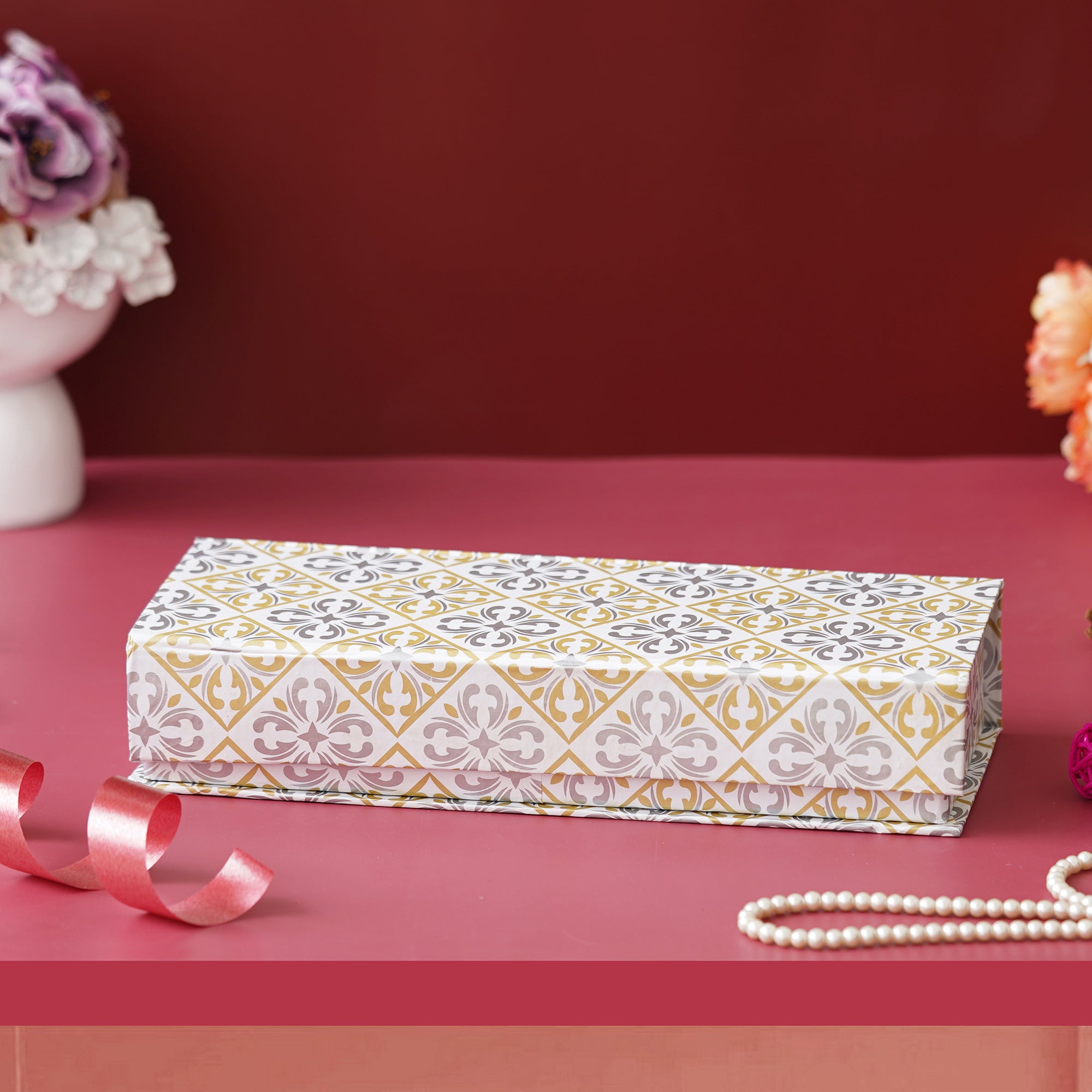 eCraftIndia The Godly Gift Box - Brass Handcrafted Goddess Lakshmi and Lord Ganesha Idols, Set of 2 Metal Handcrafted Golden Lotus Flower Shape Decorative Diyas 2