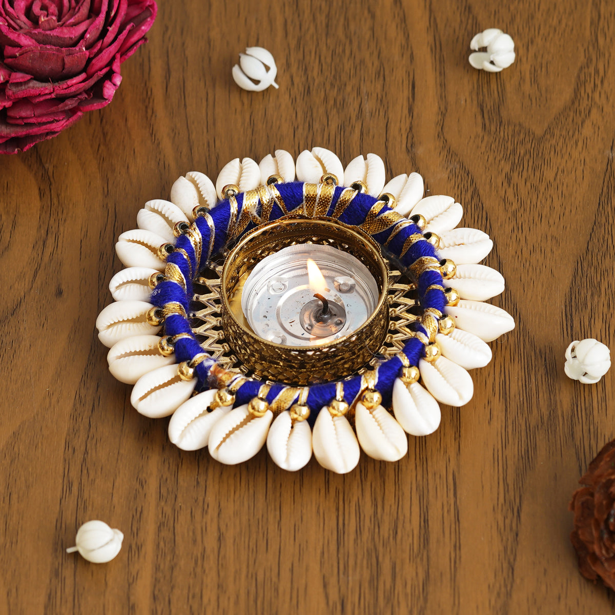 eCraftIndia Blue and White Cowrie Shell Decorative Metal Tea Light Hol