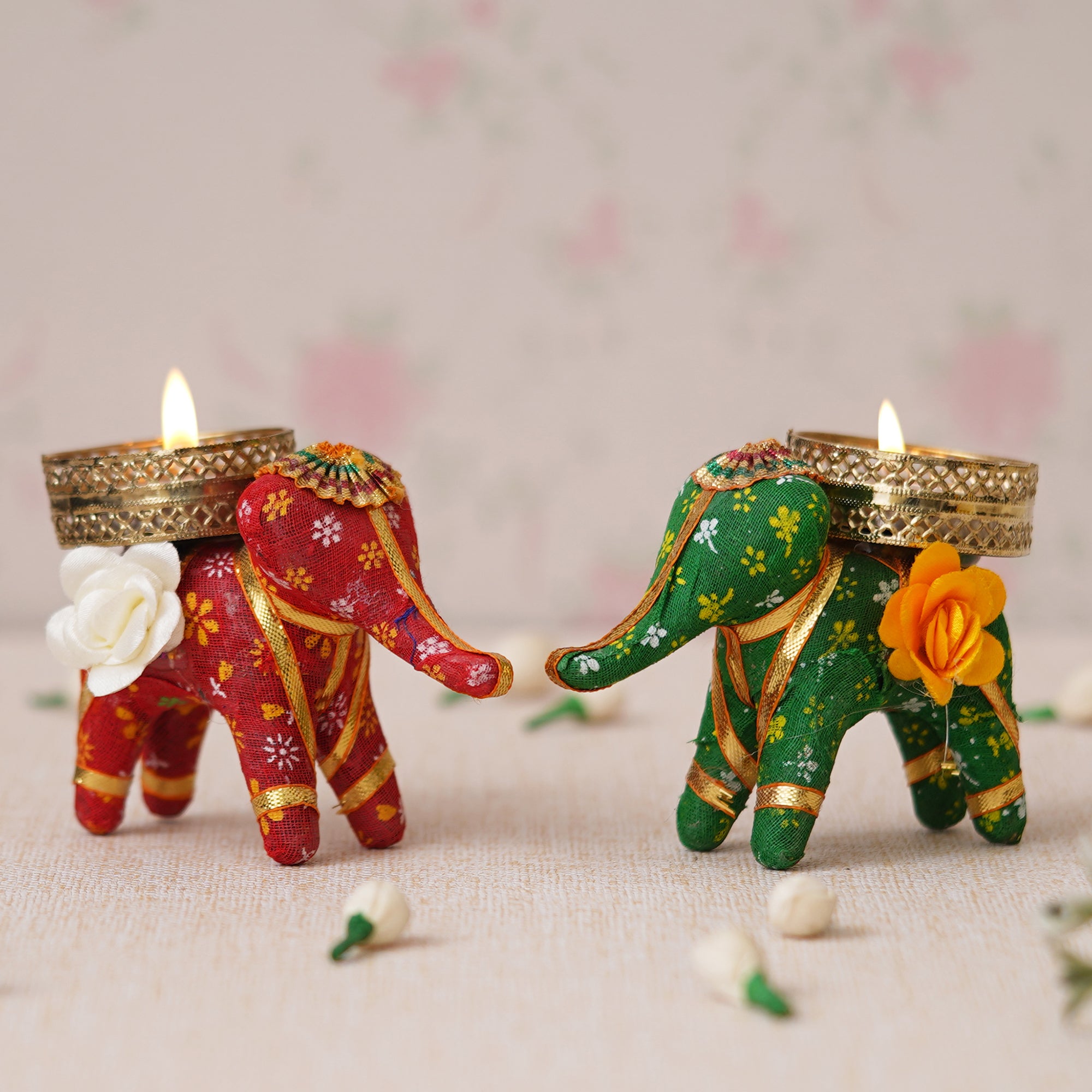 eCraftIndia Red and Green Elephant Decorative Tea Light Candle Holders (Set of 2) 5
