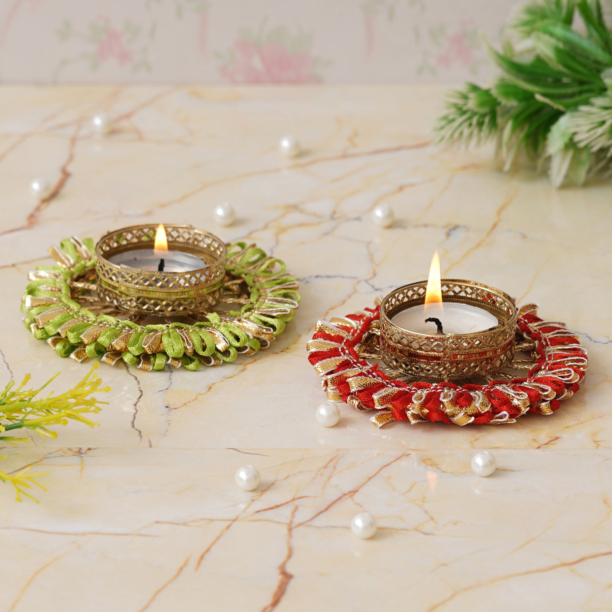 eCraftIndia Set of 2 Red and Green Round Shaped Floral Decorative Tea Light Candle Holders 4