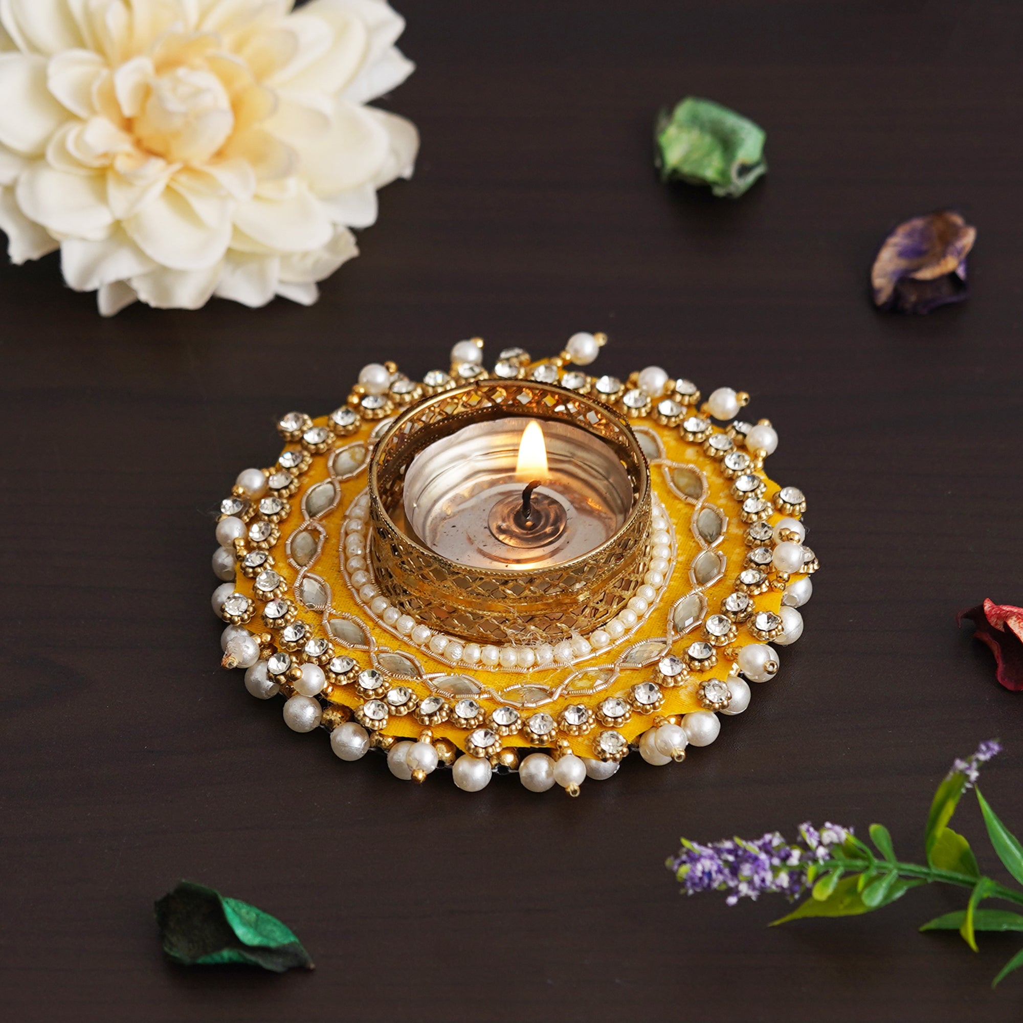 eCraftIndia Yellow Diamond Beads and Pearls Handcrafted Beautiful Designer Tea Light Candle Holder
