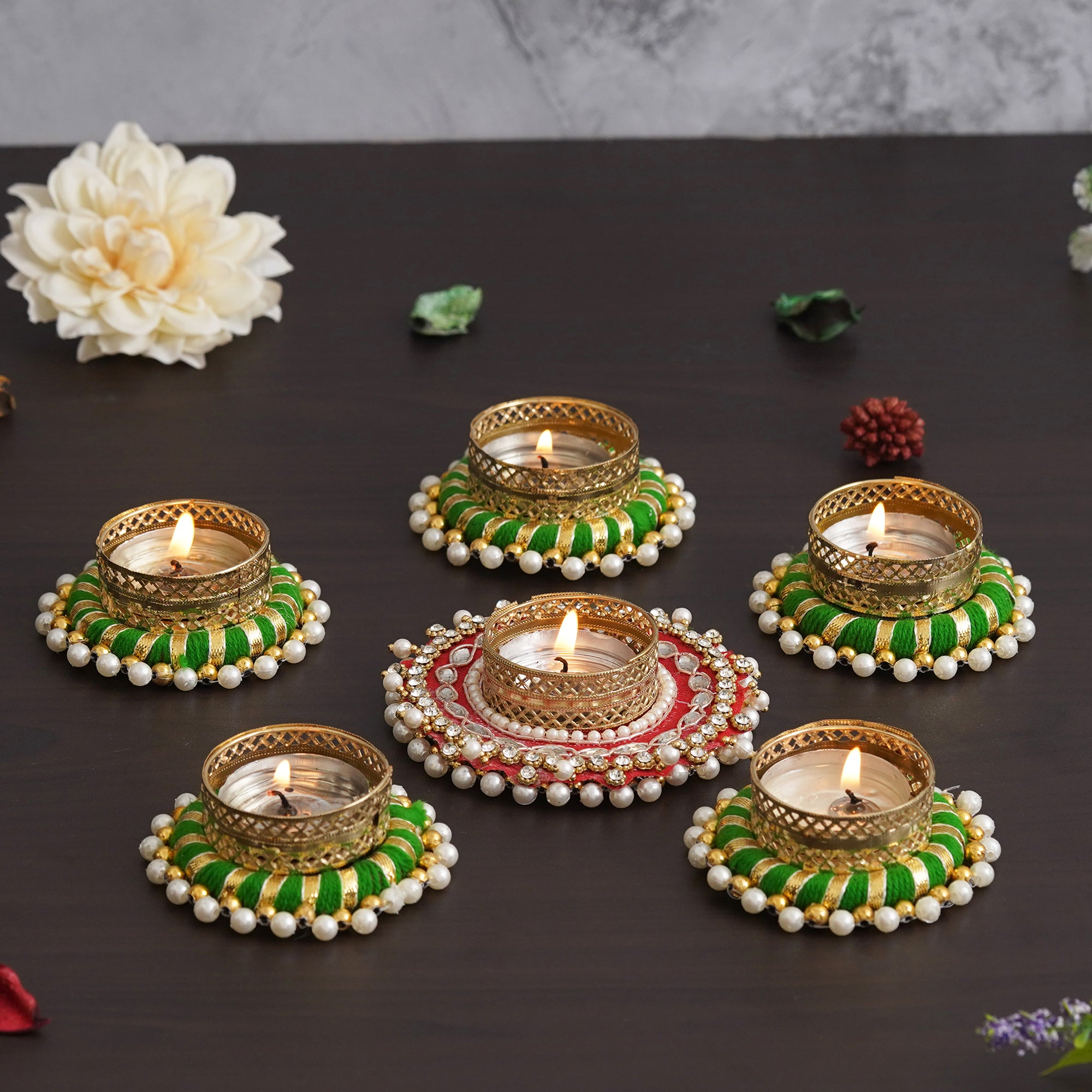eCraftIndia Set of 7 Round Shaped Diamond Beads and Pearls Decorative Tea Light Candle Holders 4