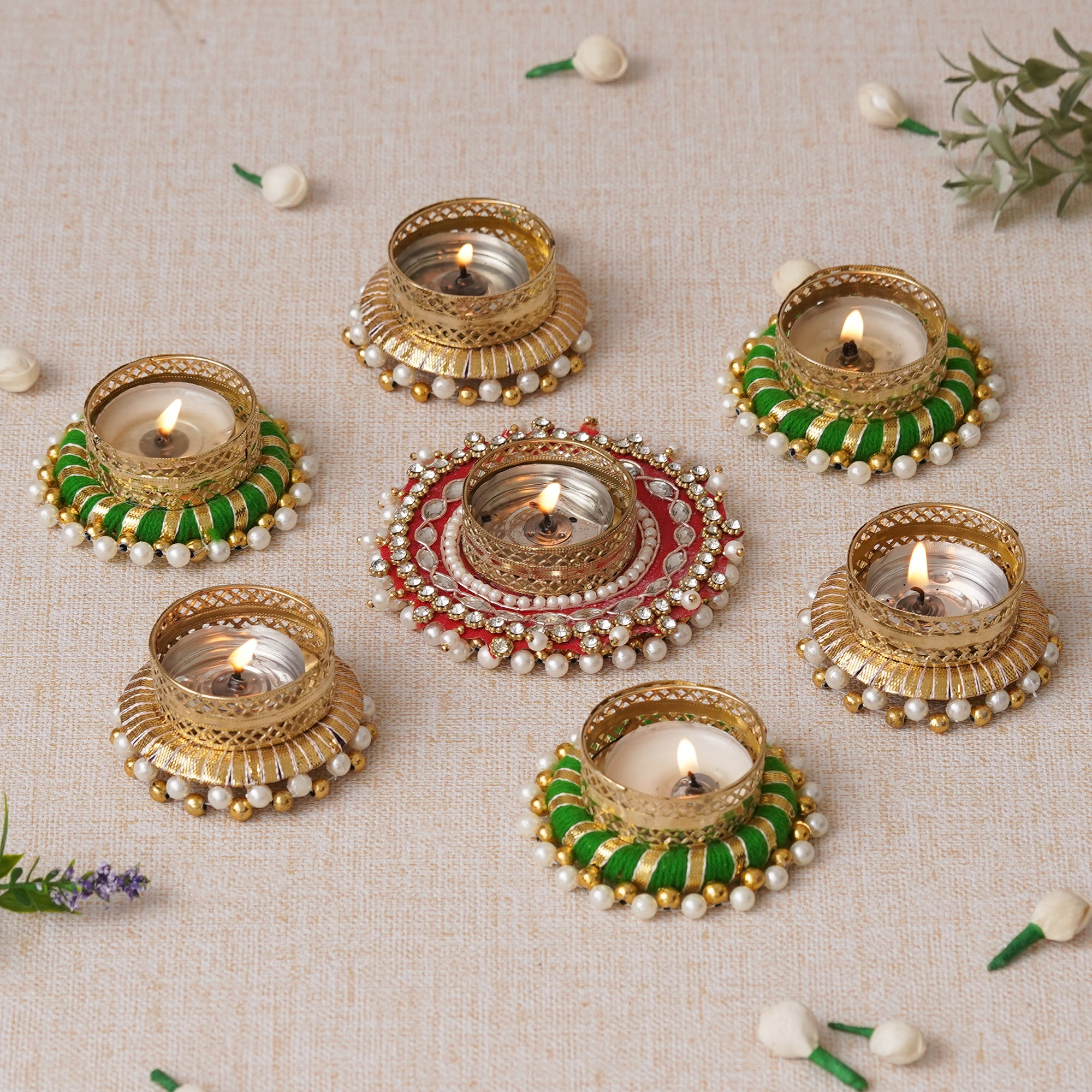 eCraftIndia Set of 7 Round Shaped Diamond Beads and Pearls Decorative Tea Light Candle Holders 1