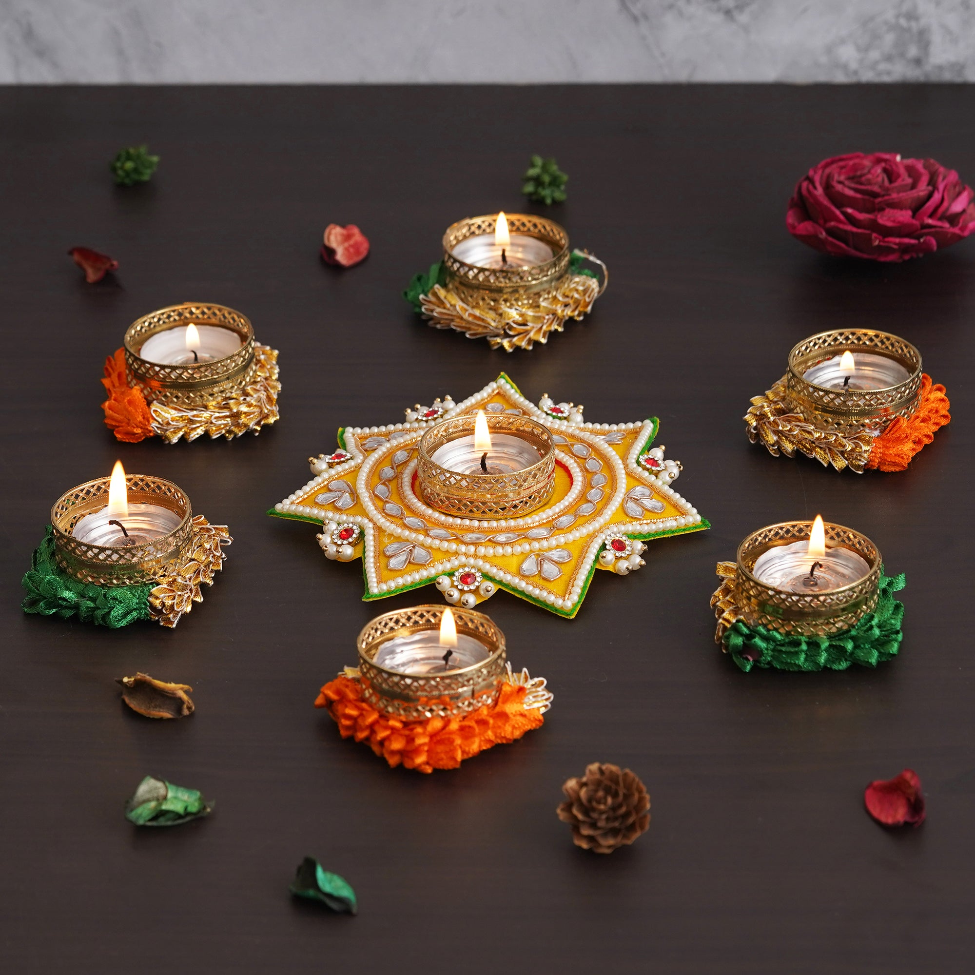 eCraftIndia Set of 7 Round and Star Shaped Diamond Beads and Pearls Decorative Tea Light Candle Holders 4