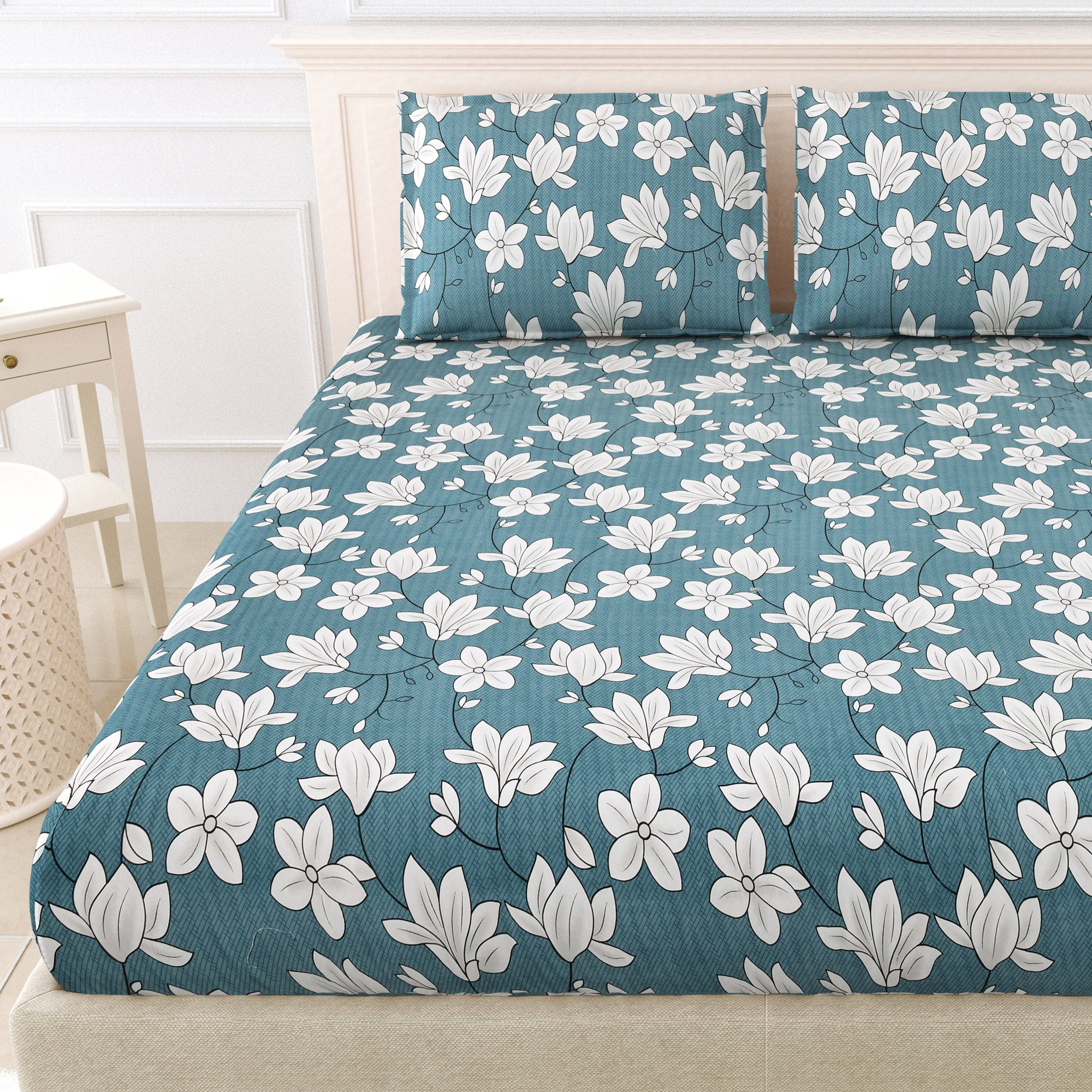 eCraftIndia 250 TC Blue, White Flowers Printed Cotton Double Bedsheet With 2 Pillow Covers 2