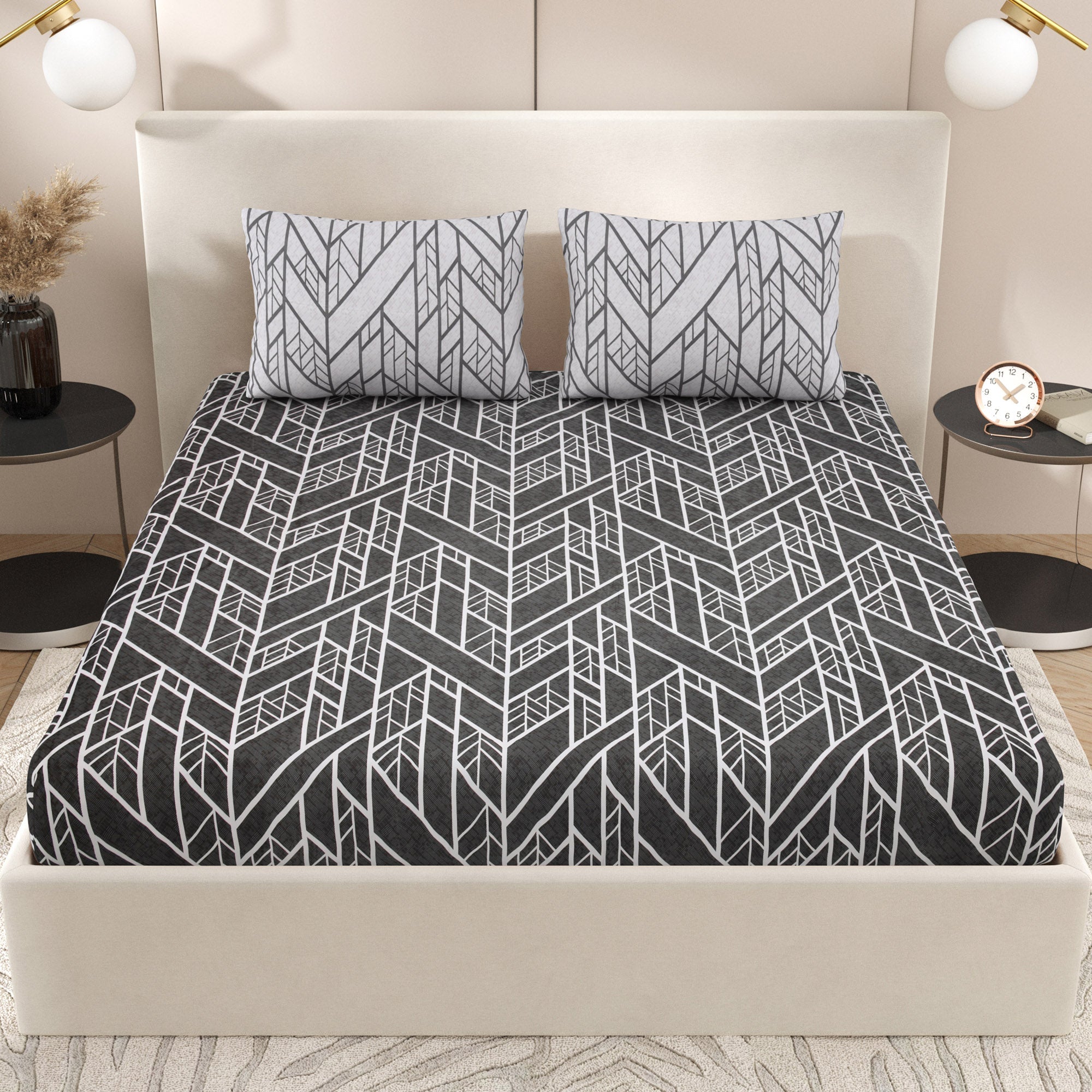 eCraftIndia 250 TC Grey Geometric Printed Cotton Double Bedsheet With 2 Pillow Covers