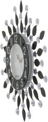 Black and White Diamond Series Flower Design Iron Wall Clock 4