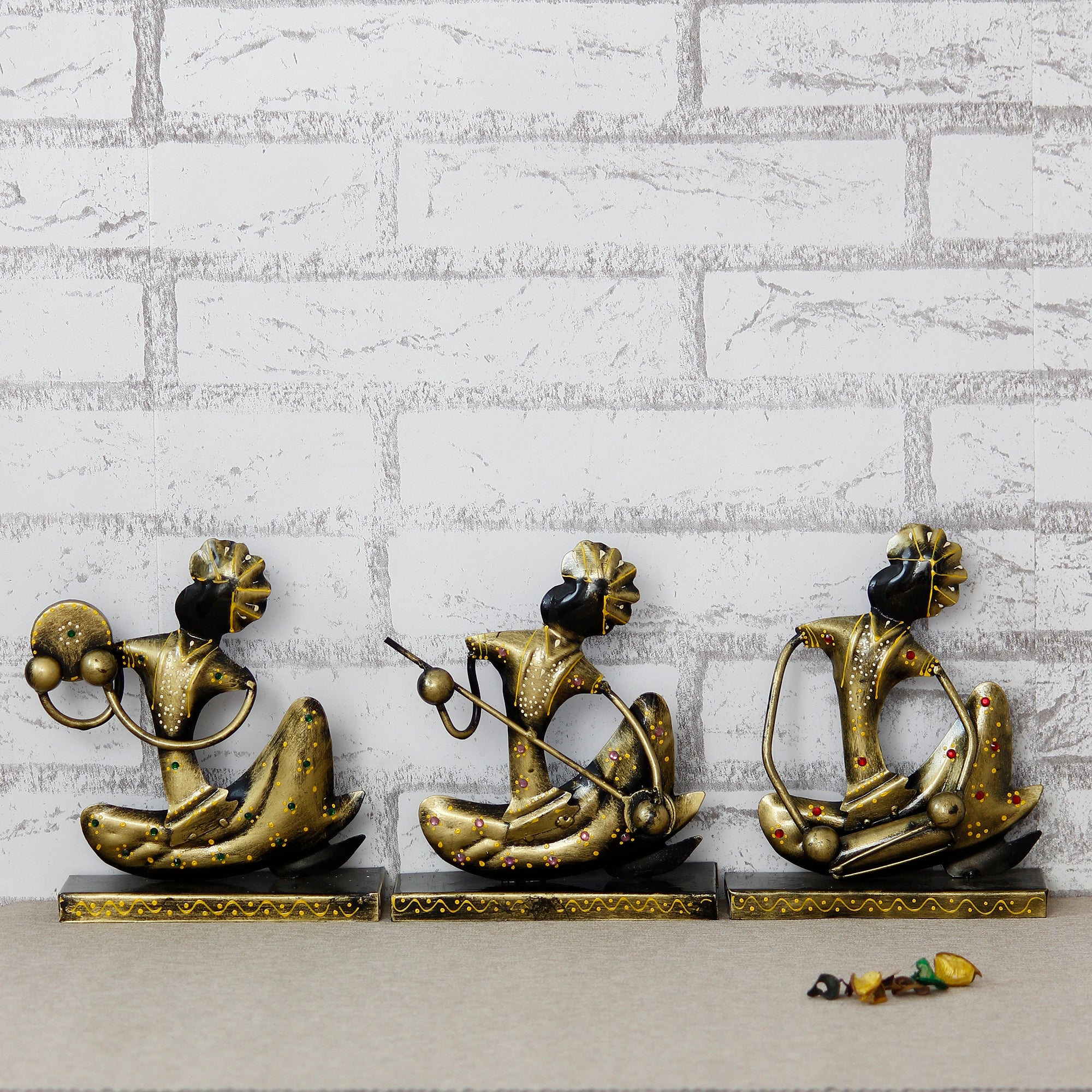 Iron Set of 3 Tribal Man Figurines with Paghdi Playing Tambourine/Dafli, Banjo, Dholak Musical Instruments Decorative Showpiece (Golden and Black) 1