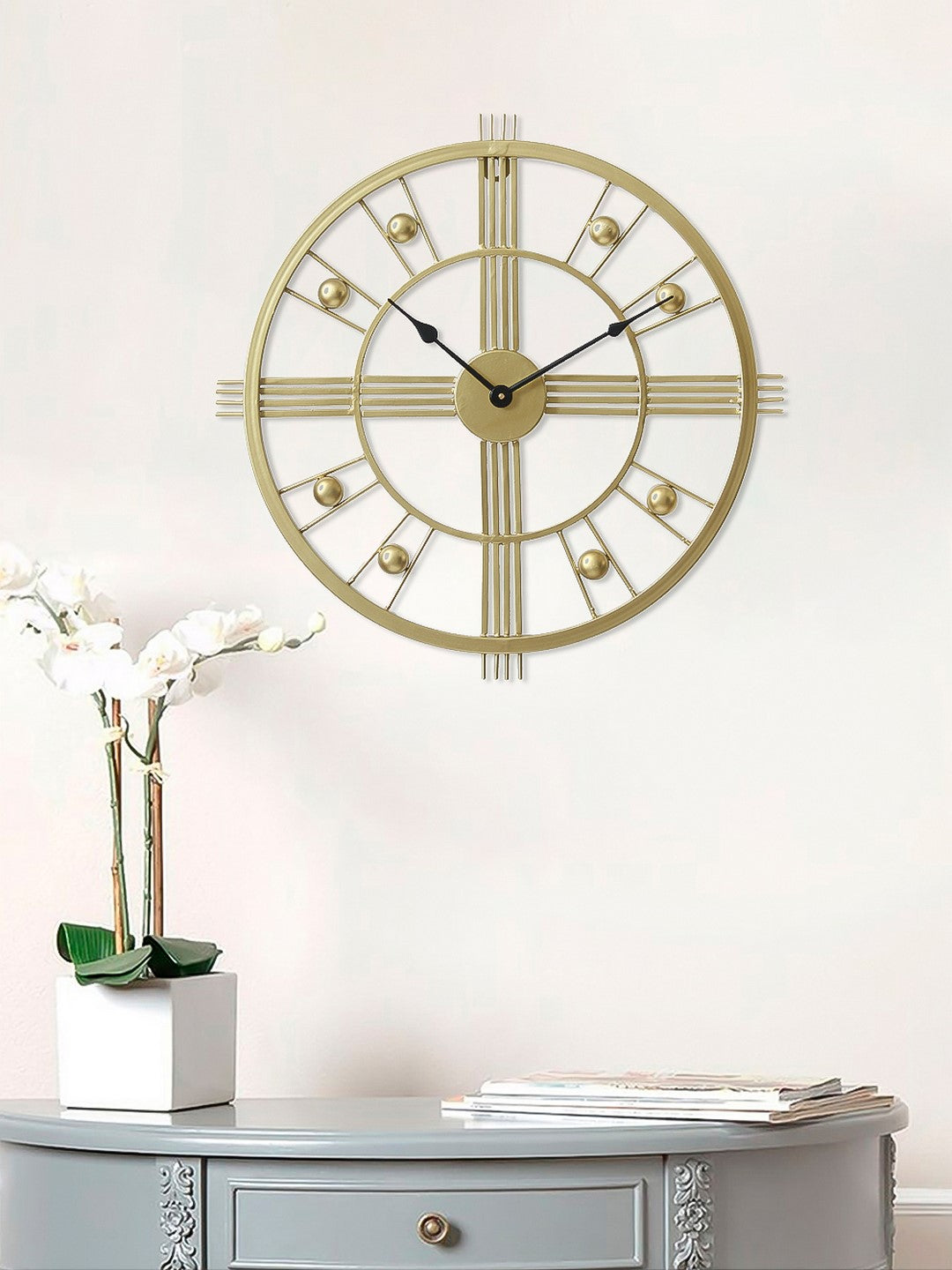 Golden Iron Round Hand-Crafted Designer Wall Clock Without Glass ( 51 Cm x 51 Cm ) 2