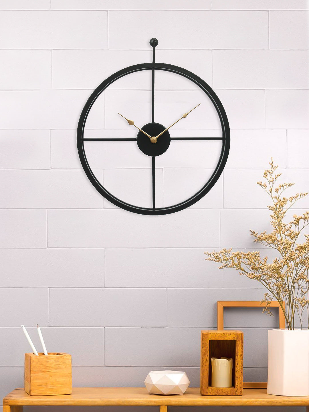 Black Iron Round Handcrafted Modern Wall Clock Without Glass and numbers 1