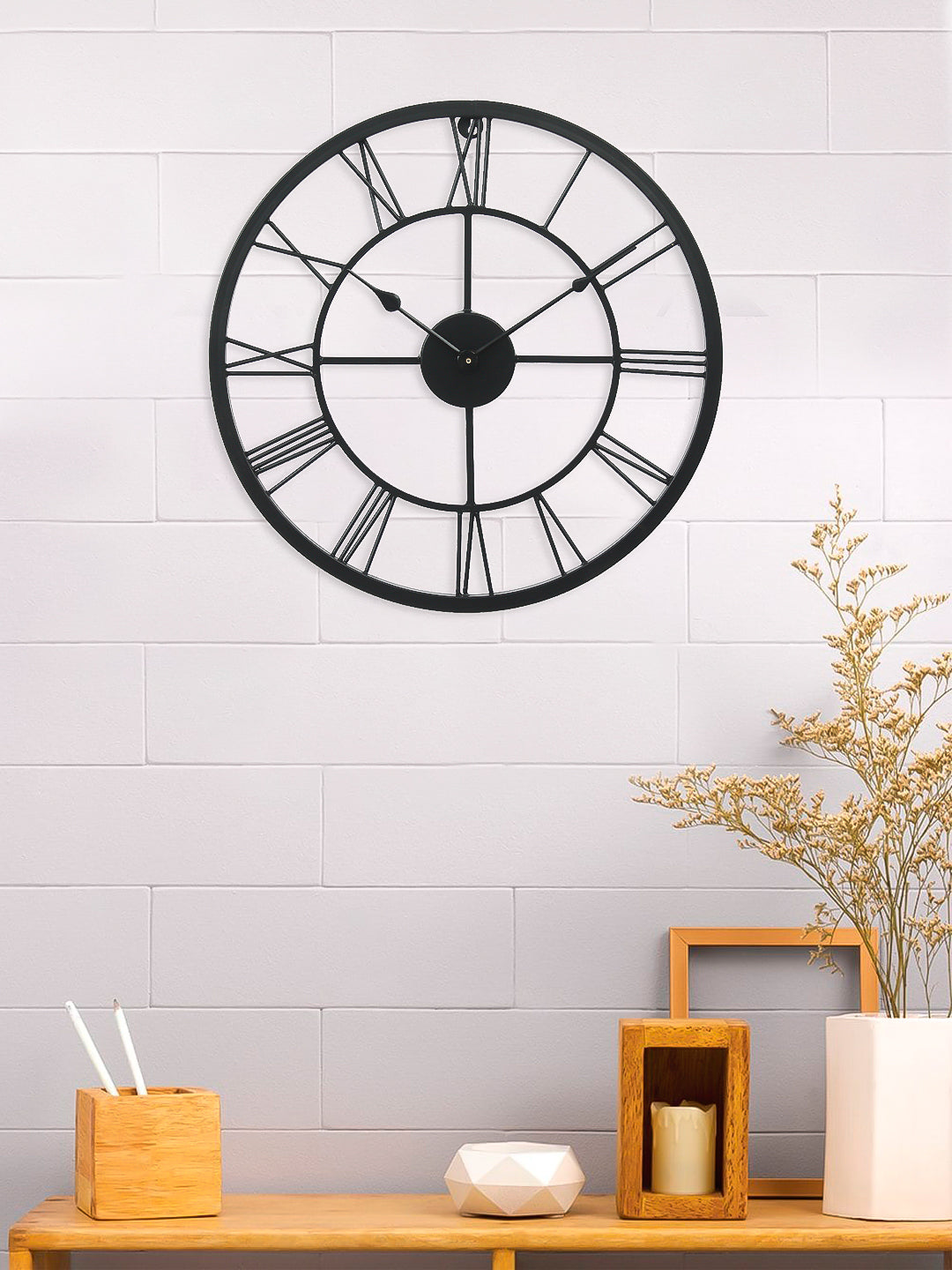 Black Iron Round Handcrafted Analog Roman Numeral Wall Clock Without Glass 1