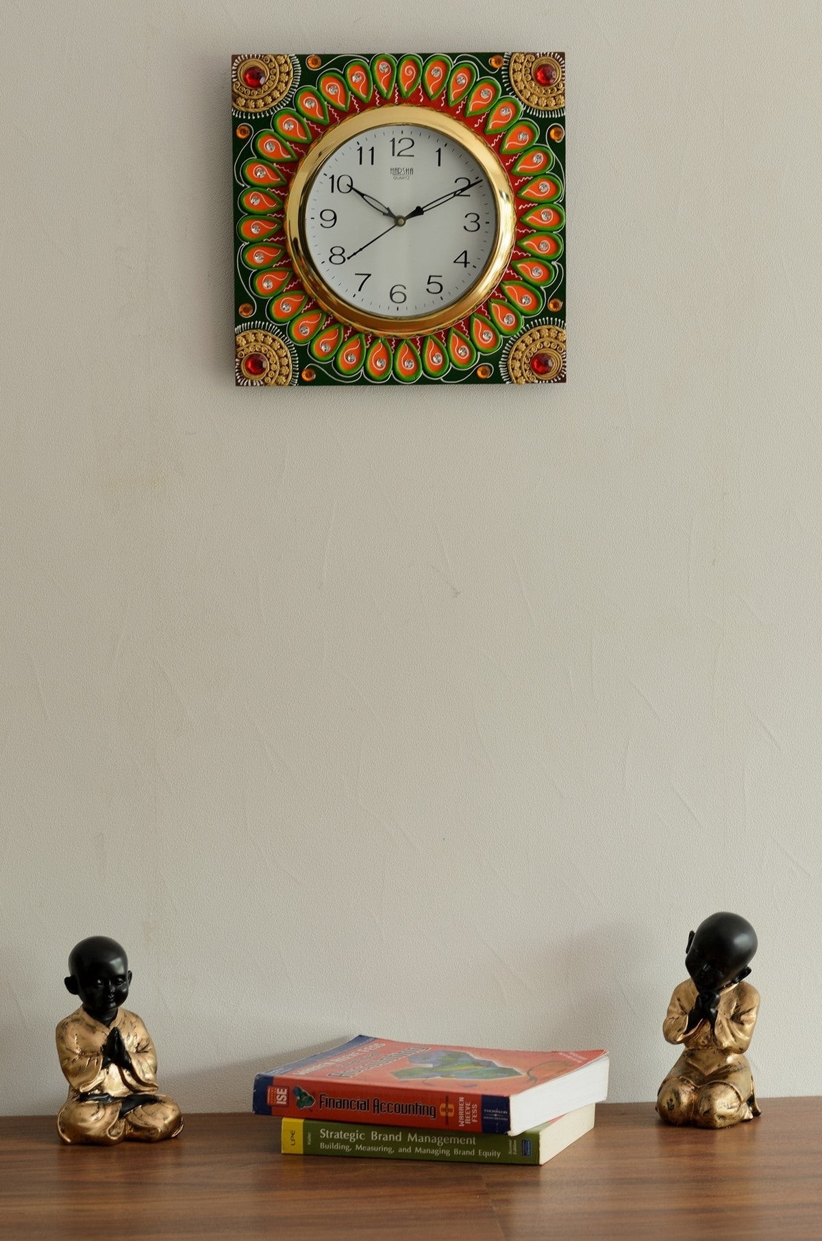 Wooden Papier Mache Splendid Artistic Handcrafted Wall Clock 1