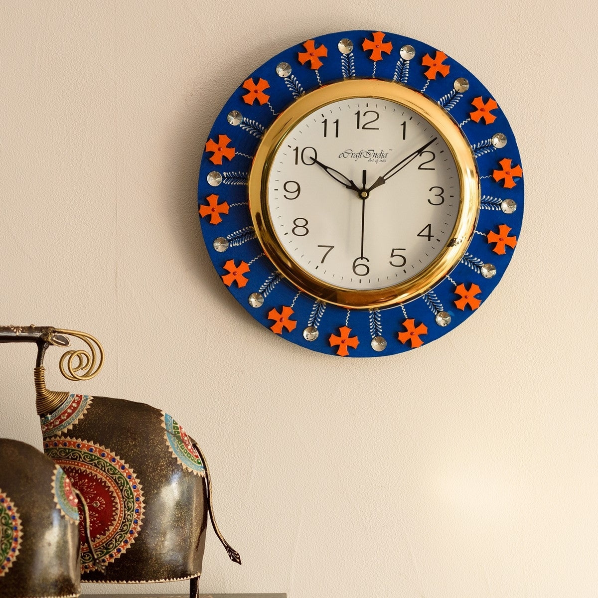 Designer Round Shape Papier-Mache Wooden Wall Clock 1