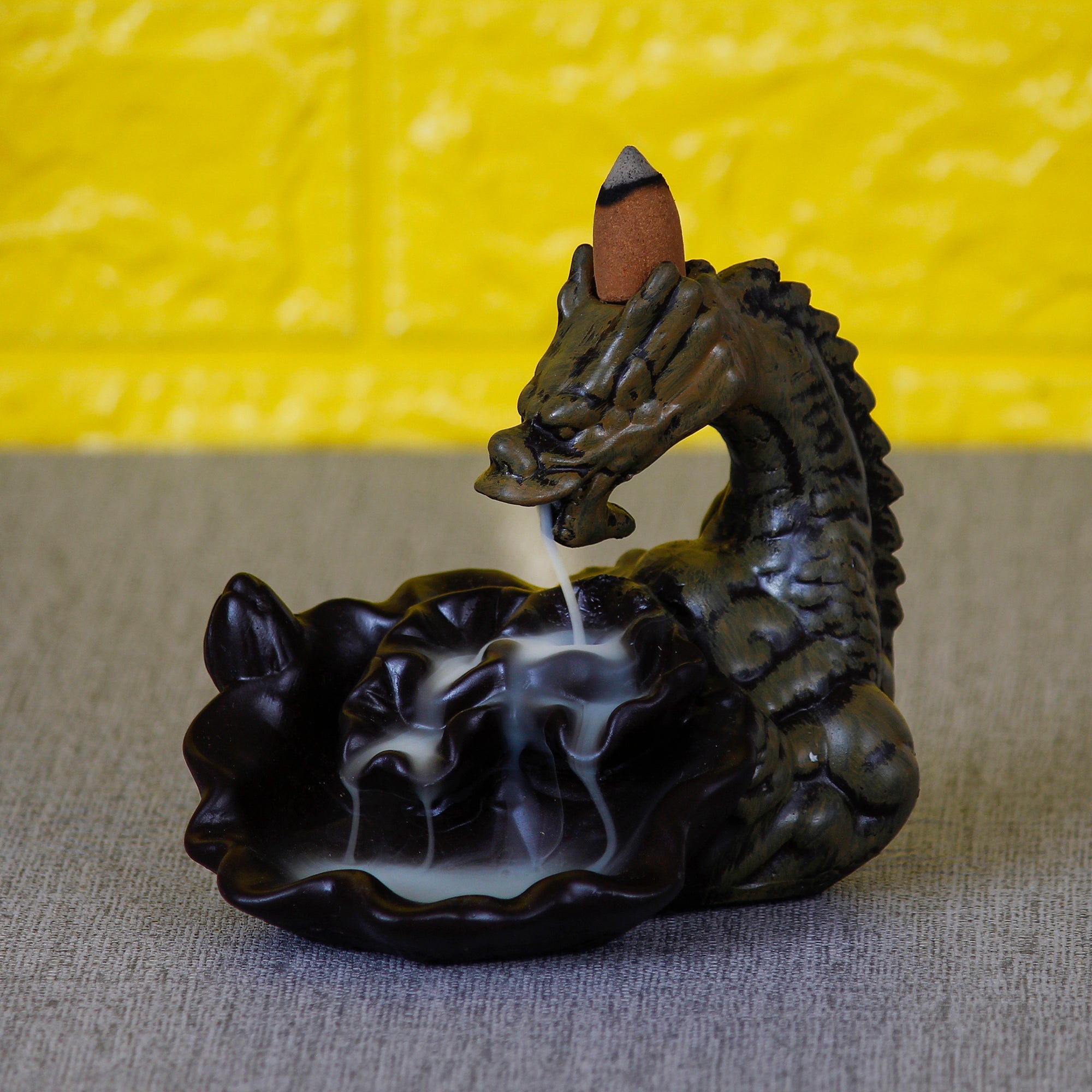 Dragon Smoke Backflow Cone Incense Holder Decorative Showpiece