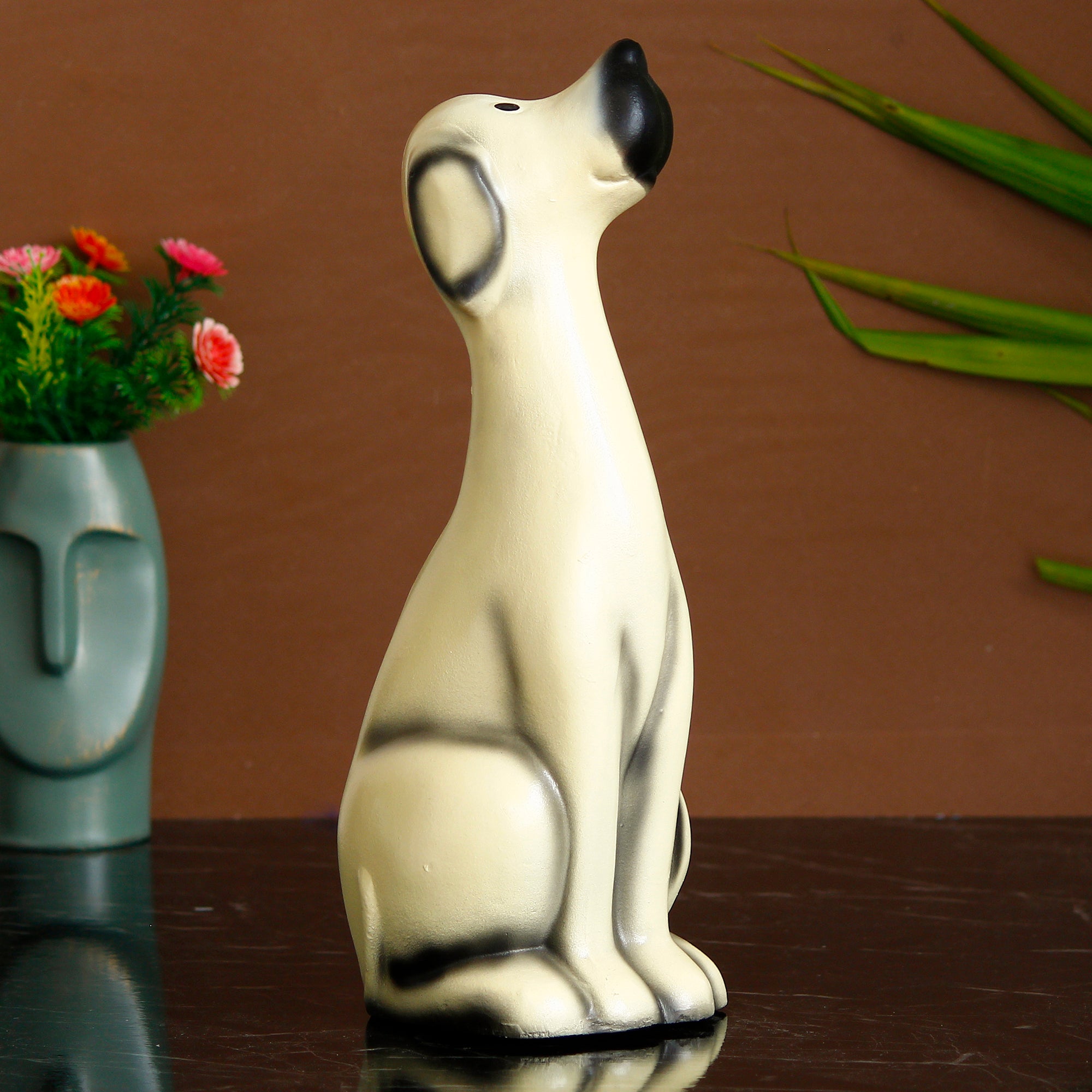 Polyresin Beige Decorative Sitting Dog Statue Showpiece
