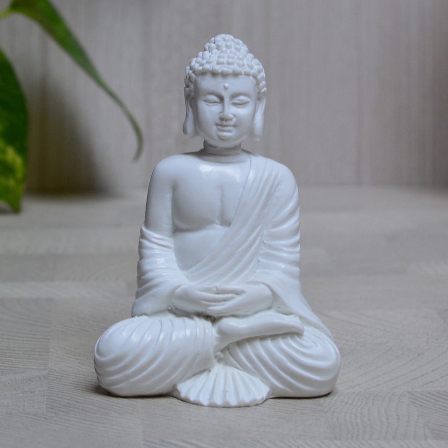 Polyresin White Meditating Buddha Statue